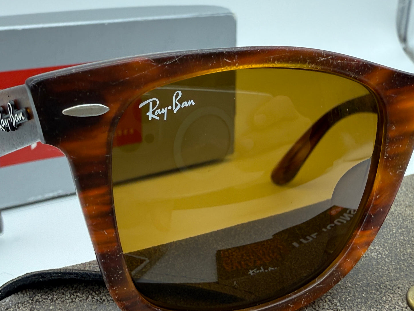 Ray-Ban Original Wayfarer 52mm Distressed Stripped Havana / B 15 Glass Lens RB 2140 F Low Bridge Italy NEW