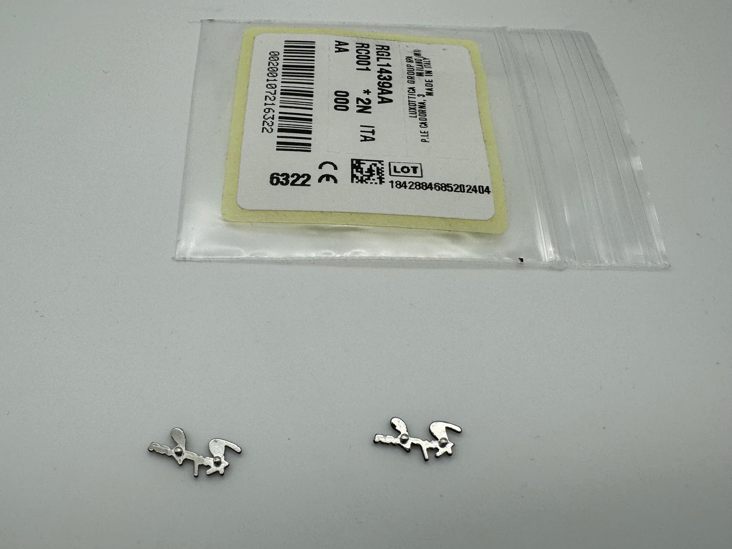 Ray Ban New Wayfarer RB2132 Replacement Decoration Icon Logo Authentic OEM