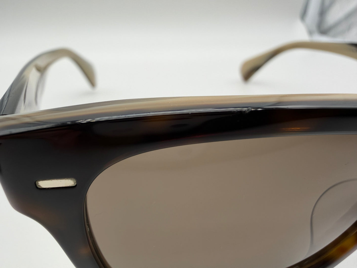 Oliver Peoples RYCE SUN OV 5332 SU 54mm 362 / Horn - Brown Lens Italy Open Box