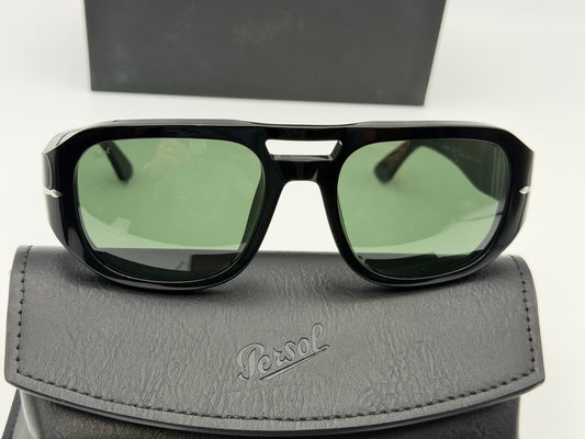 Persol Vincent 56mm Black / Green 95 / 31 Italy NEW