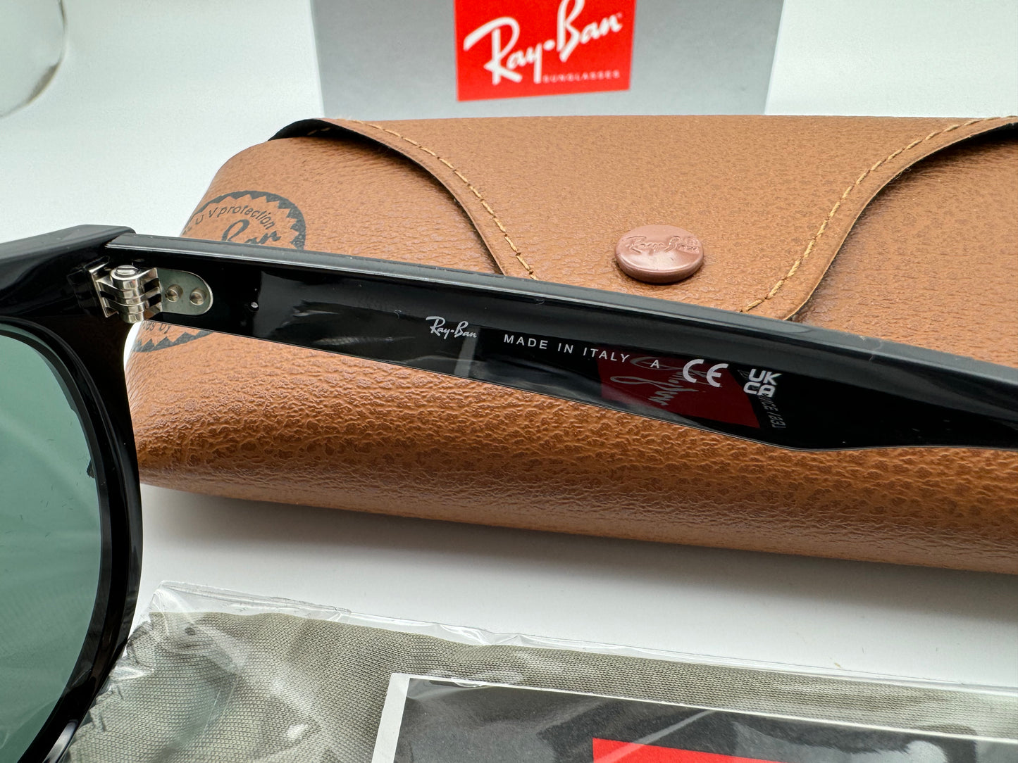 Ray Ban IRIS 54mm RB 4471 6629 / 71 Black / Dark Green Italy NEW