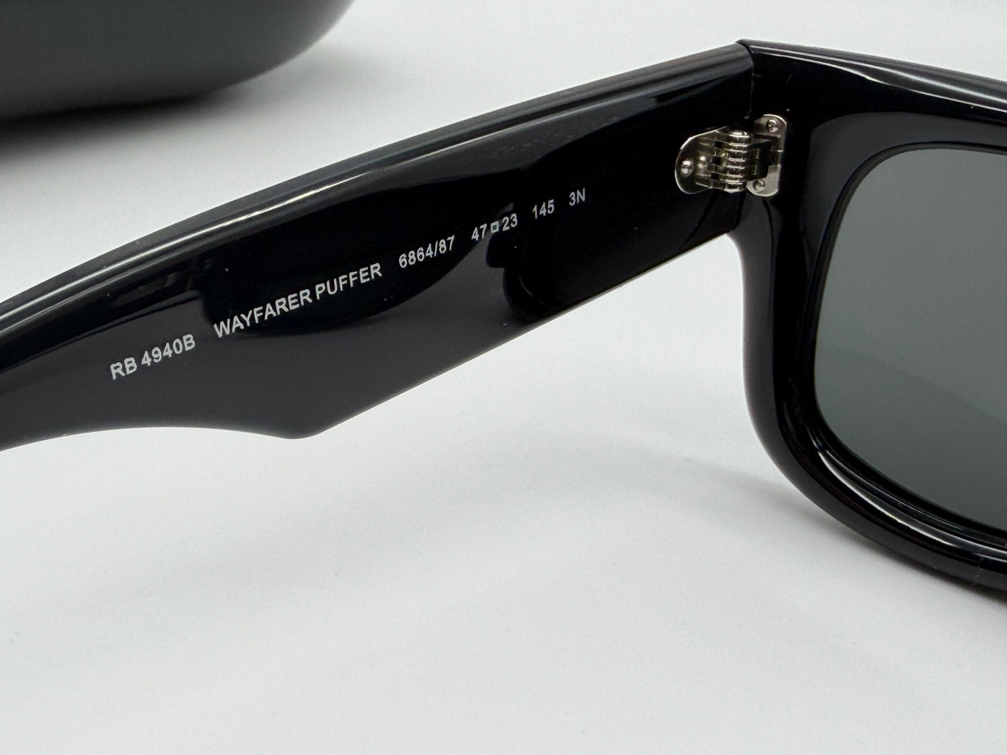 Ray-Ban Wayfarer Puffer 47mm Black w Strass / Dark Gray RB 4940B 68487 NEW