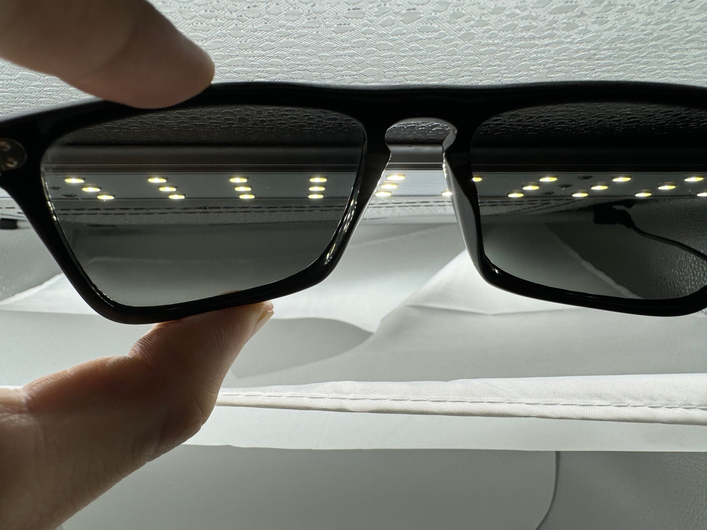 Oliver Peoples Bernardo 54mm OV 5189 1005/N5 VFX POLARIZED Midnight Express Lens Preowned