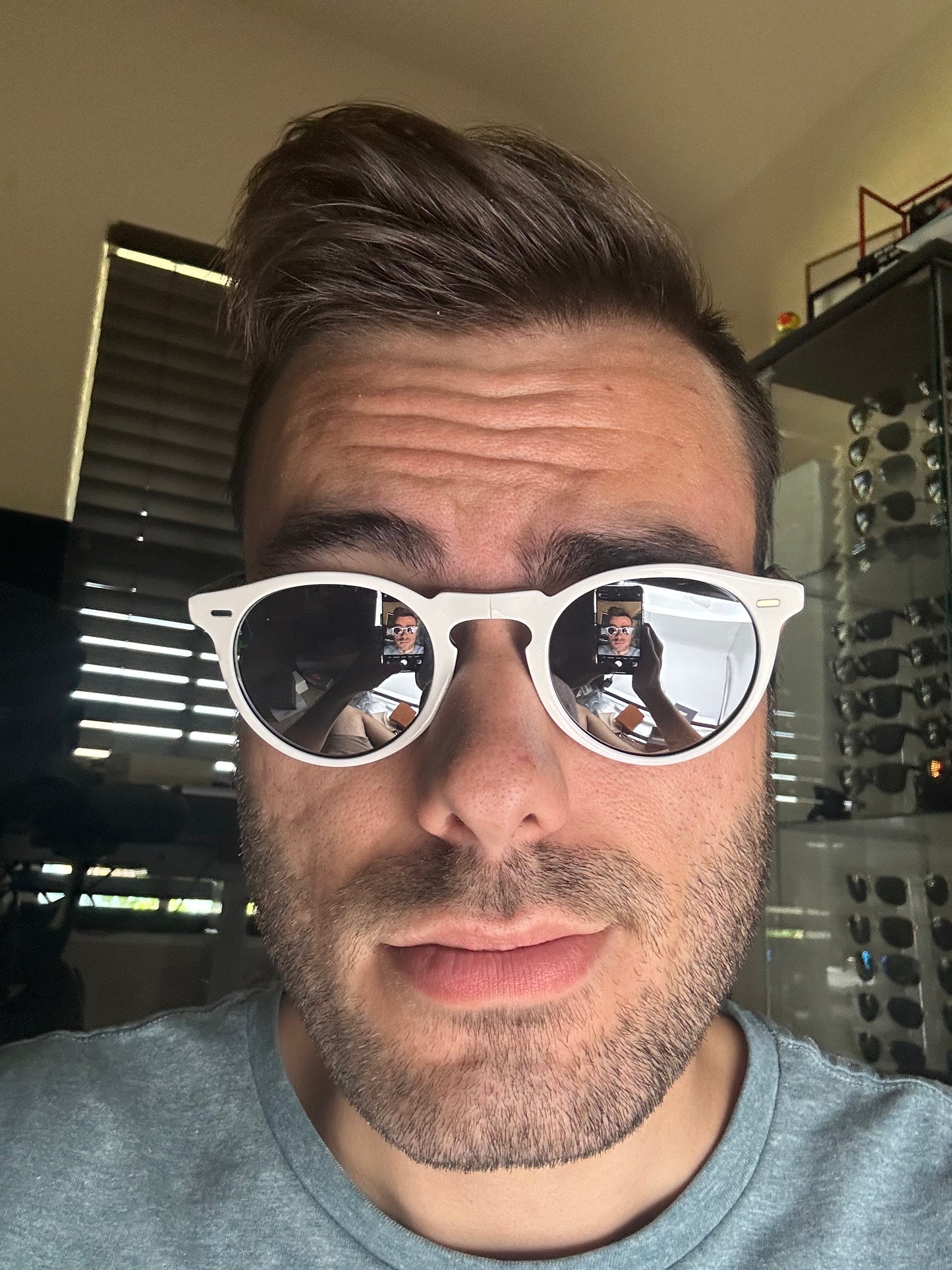 Oliver Peoples Gregory Peck 47mm 1962 Folding sunglasses OV5456SU White Silver Mirror PREOWNED