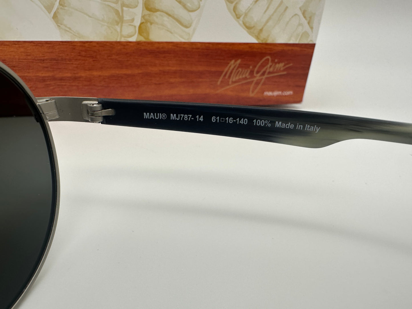 NEW Maui Jim Swinging Bridges Polarized Brushed Gray Sunglass Gray Lens NEW