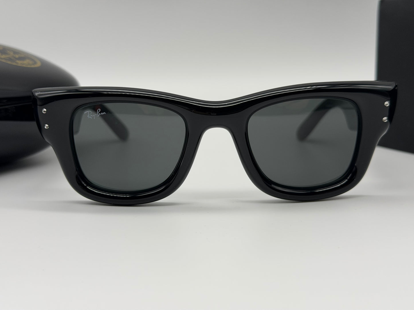 Ray-Ban Wayfarer Puffer 47mm Black w Strass / Dark Gray RB 4940B 68487 NEW