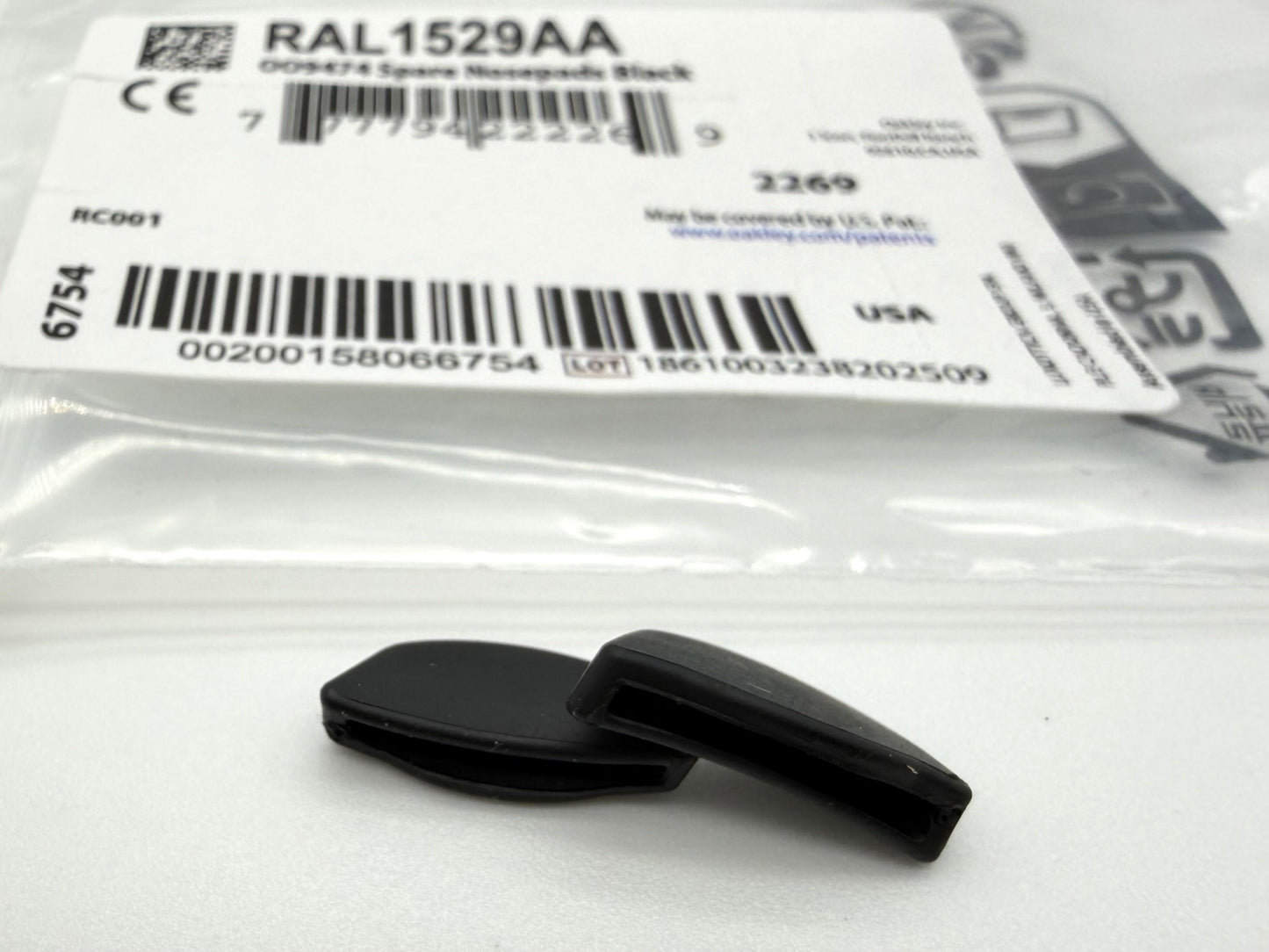 Oakley HSTN OO 9242 Black Rubber Replacement Nose Pads OEM 100% Authentic Regular Fit