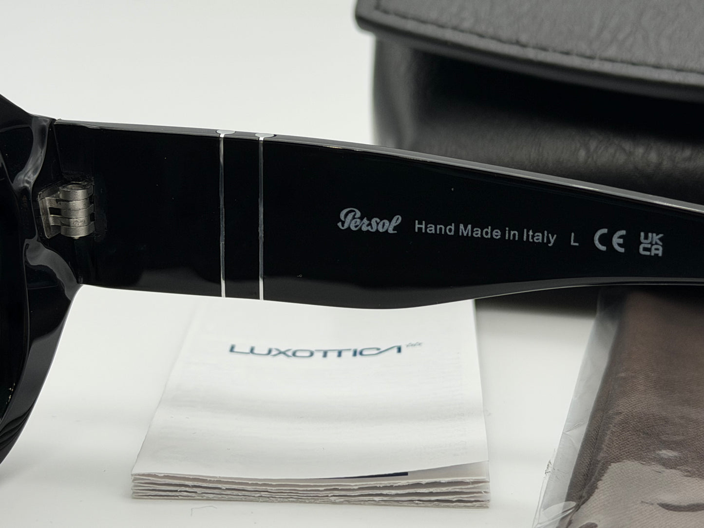 Persol Vincent 56mm Black / Green 95 / 31 Italy NEW