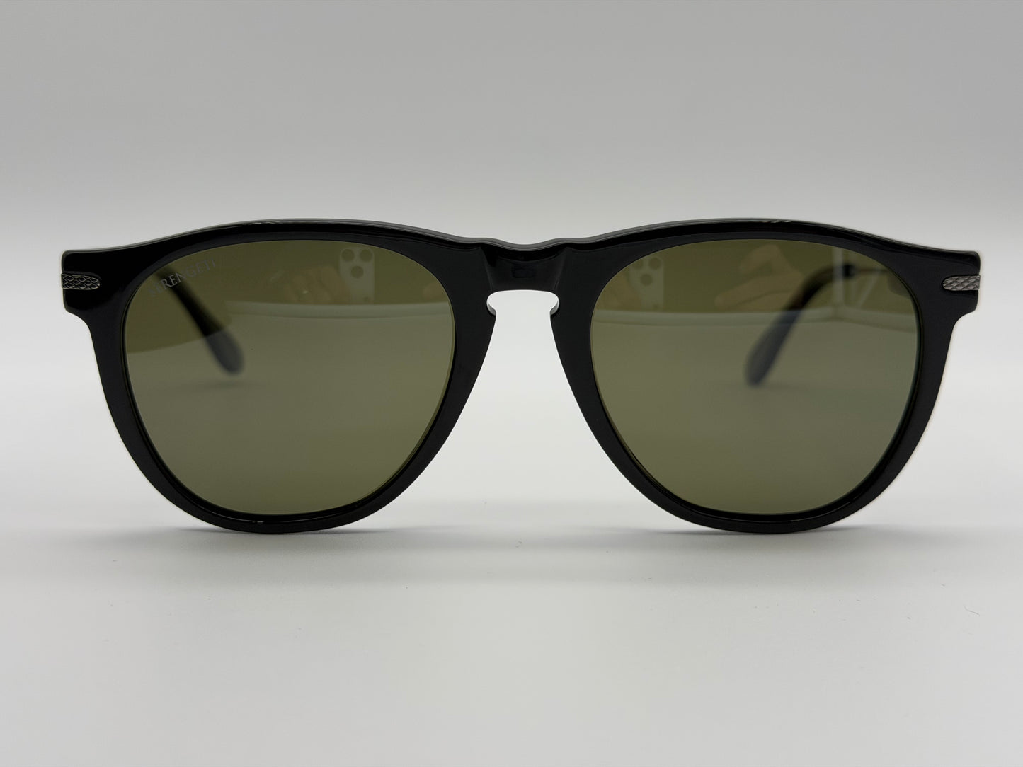 Serengeti Amboy 53mm  SS530001 Shiny Black/Mineral Photochromic Polarized 555nm Italy Open Box