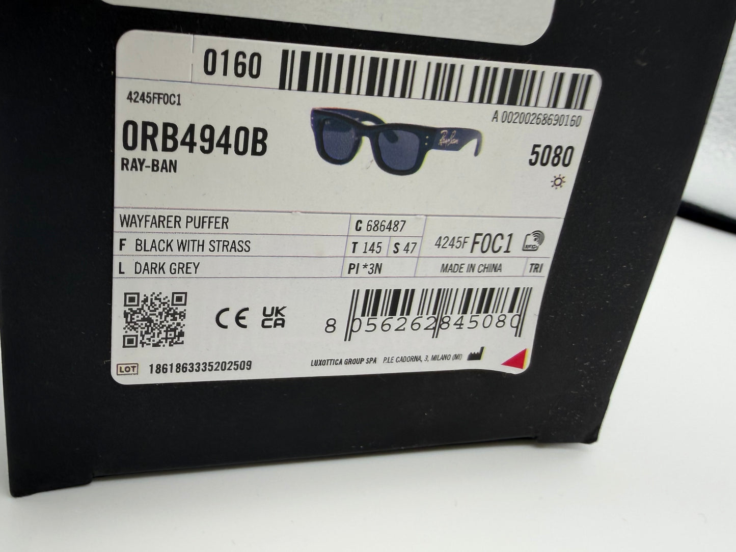 Ray-Ban Wayfarer Puffer 47mm Black w Strass / Dark Gray RB 4940B 68487 NEW