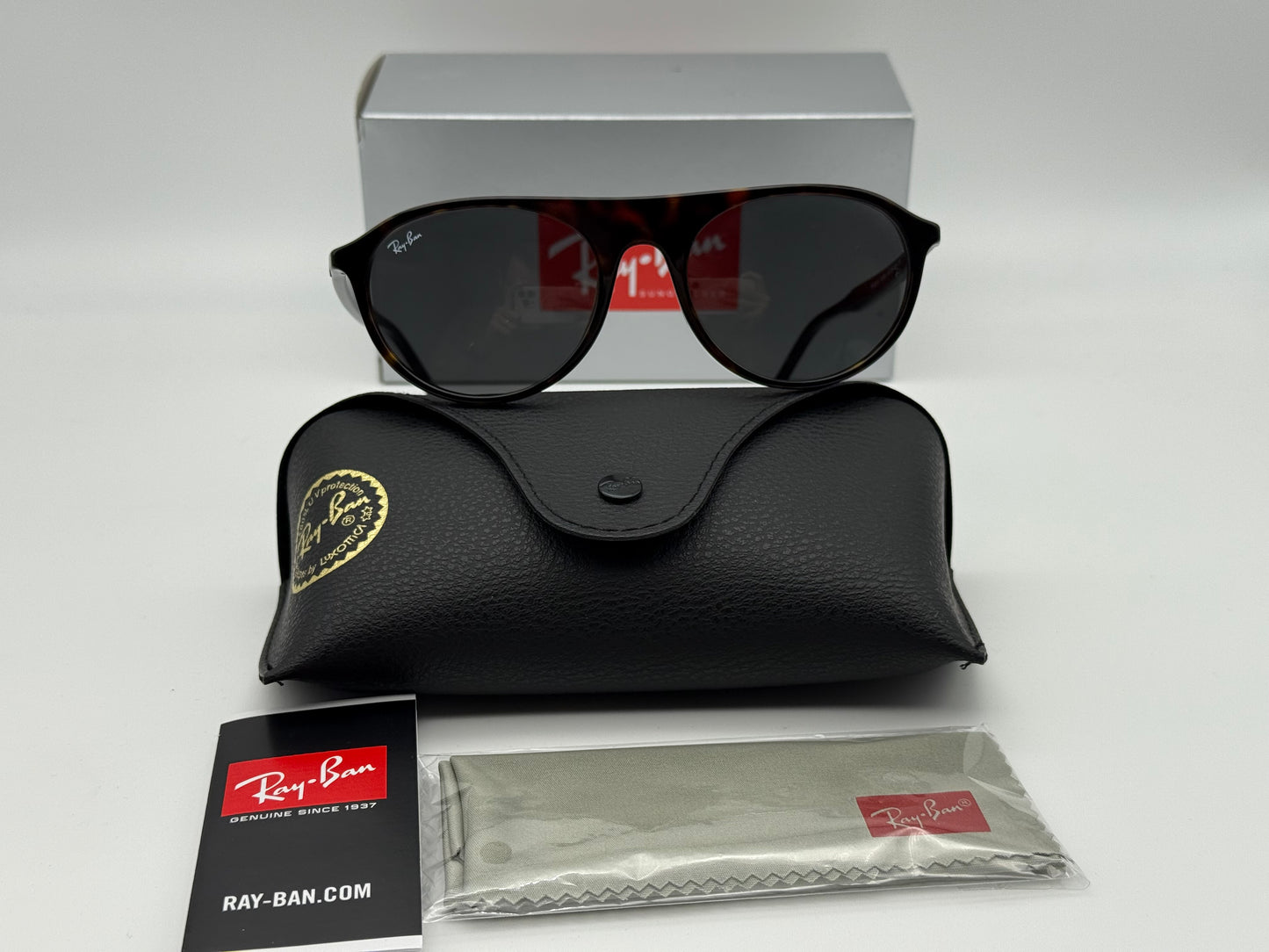 Ray-Ban RB 2215 Havana / Dark Gray Glass Lens 902 / B1 NEW