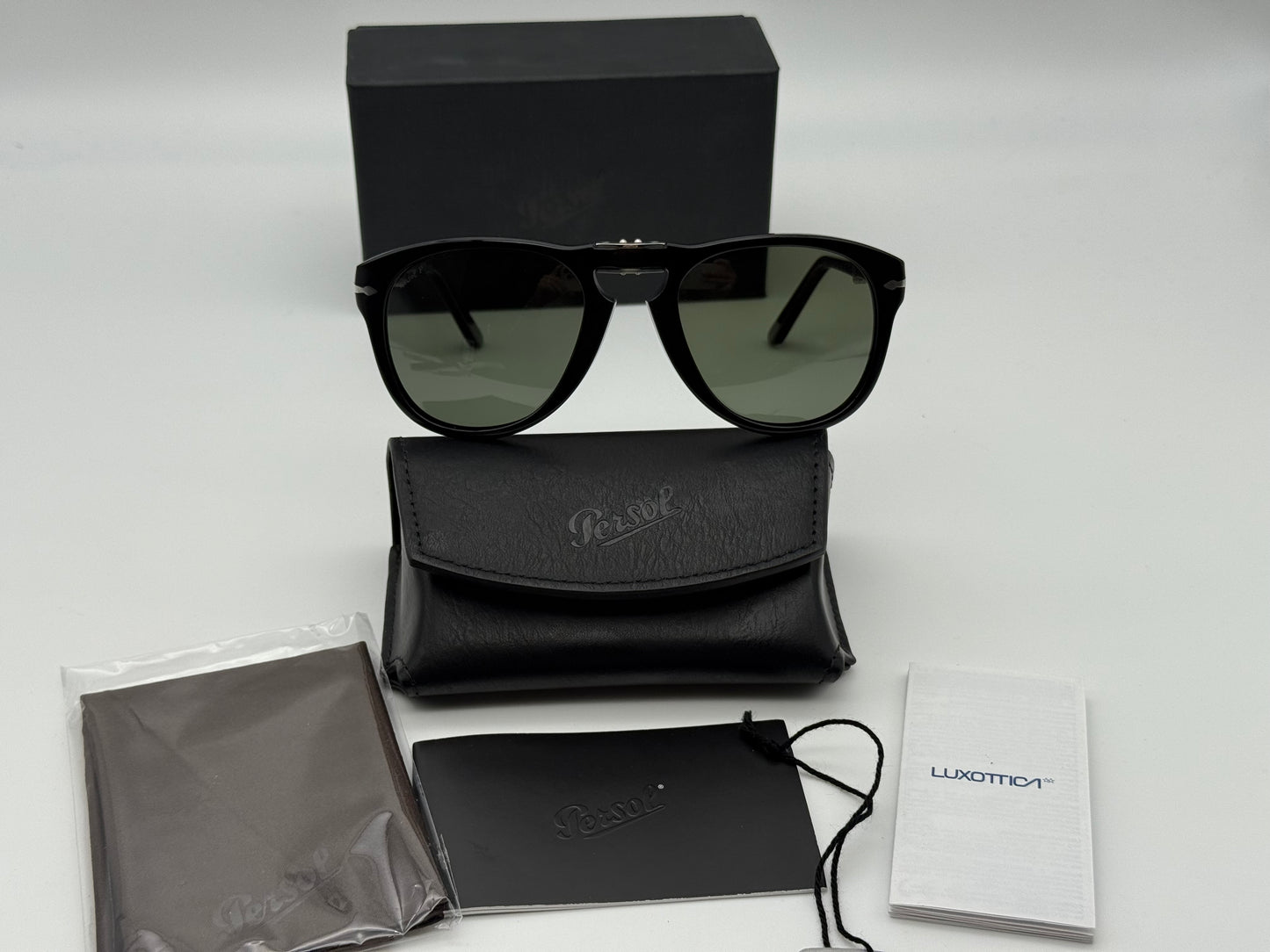 Persol PO 714 54mm Original Folding Black / Green Polarized 95 58 Italy NEW