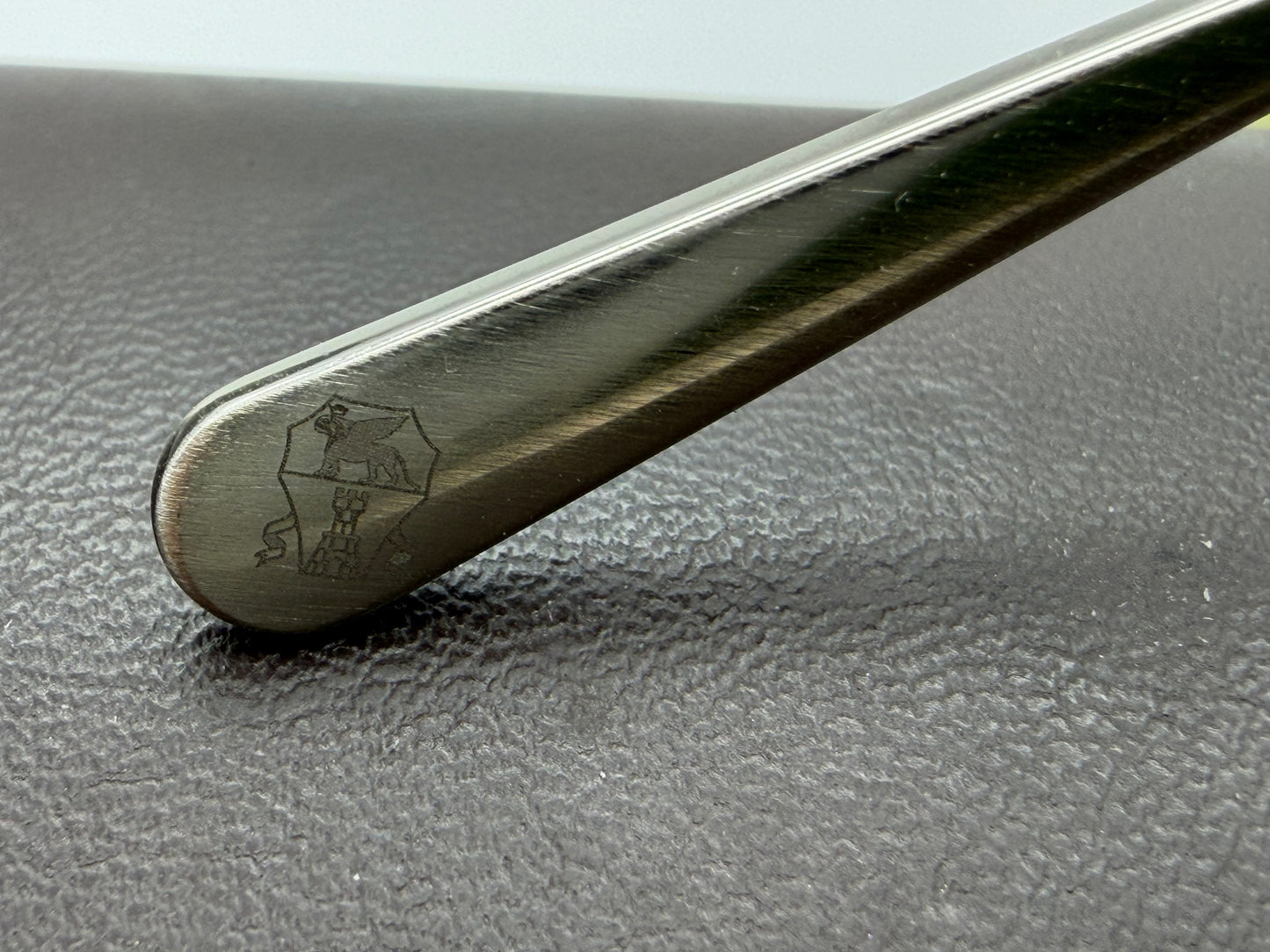 Oliver Peoples Gerardo 51mm OV 5482S 14084C Vintage LBR/Brushed Silver Green Photochromic Vintage Sunglasses Missing Box