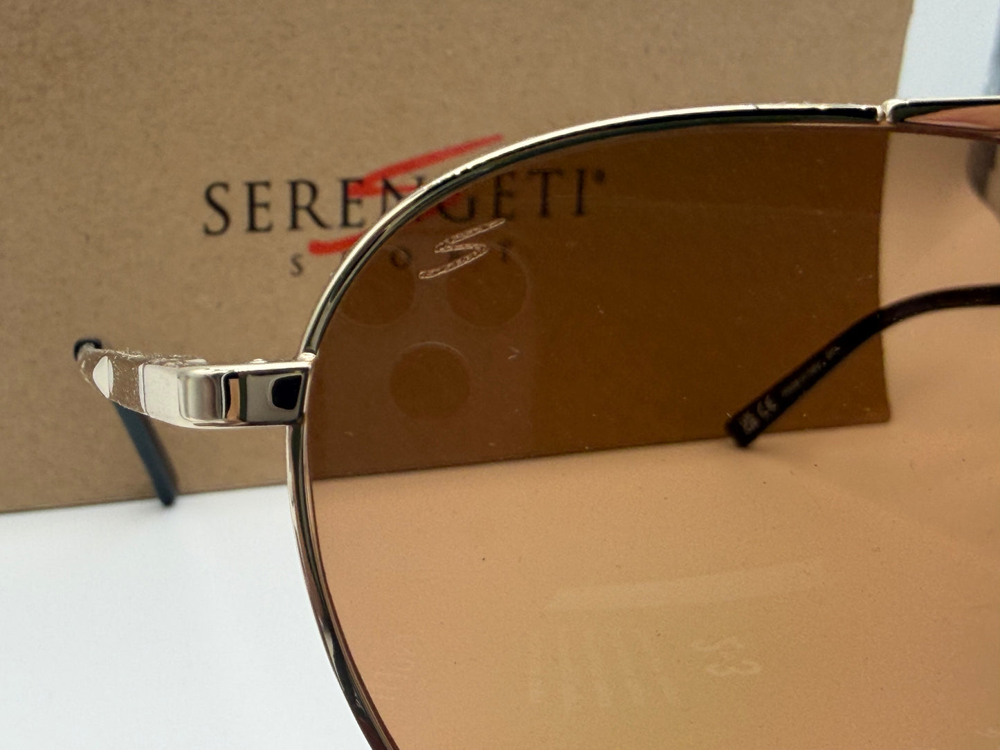 Serengeti Odell 56mm Shiny Light Gold / Saturn Drivers Polarized SS 555001 Itlay NEW