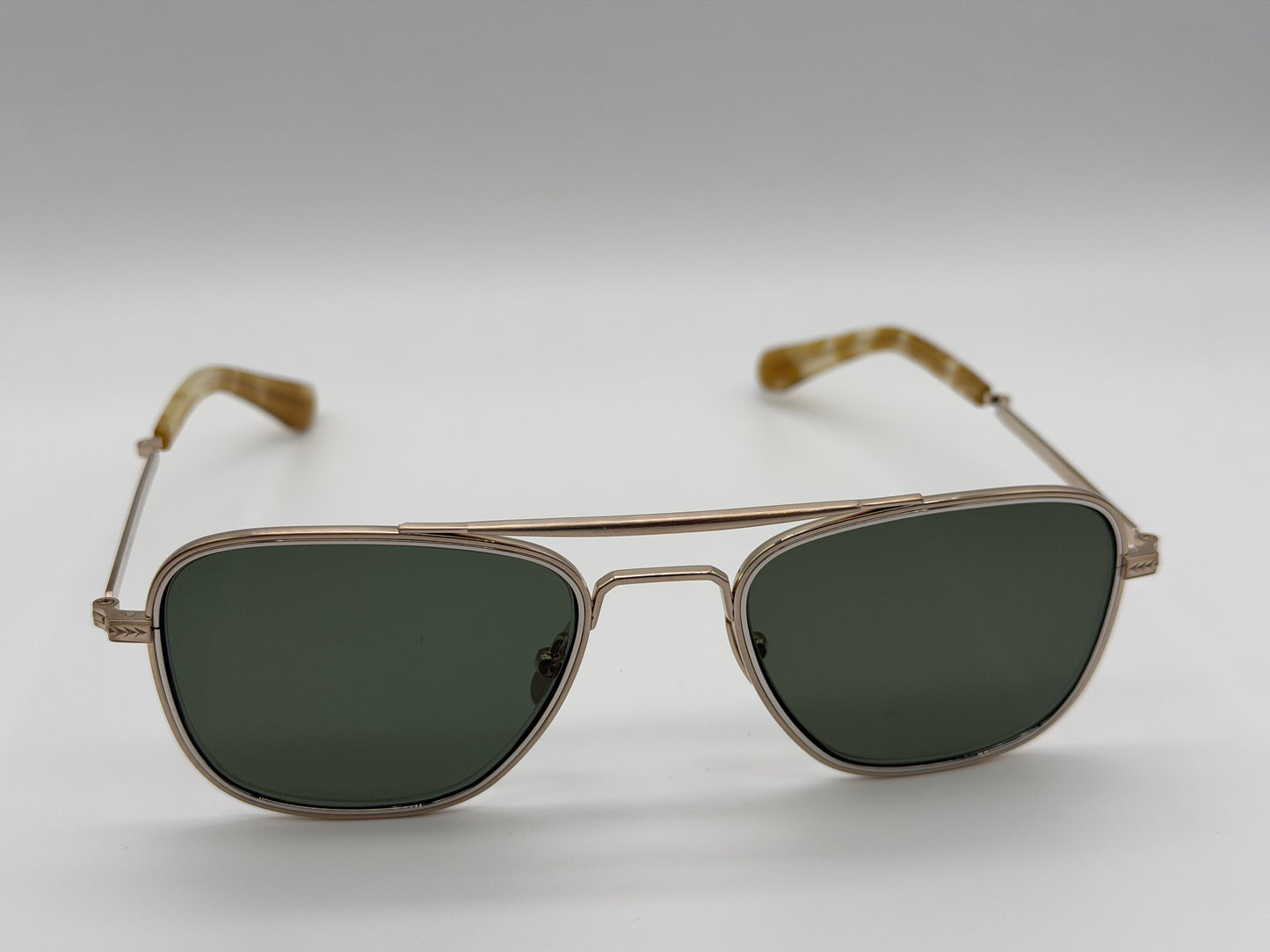 Mr. Leight Navigator S 51mm Brushed 12K White Gold-Platinum-Spotted Honey G15 Glass Polarized Japan