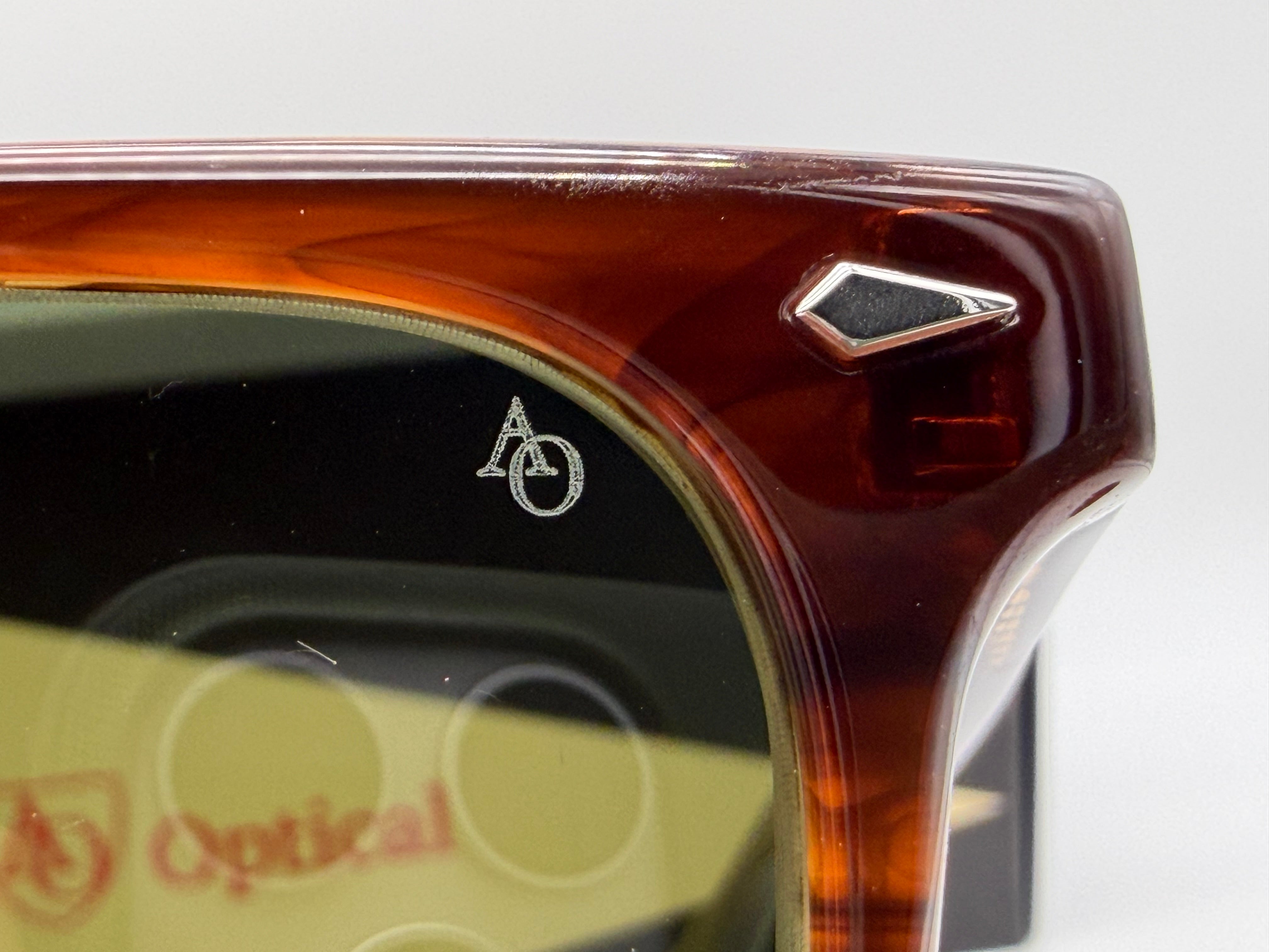 American Optical Tournament 52mm Woodgrain / Calobar Green AO