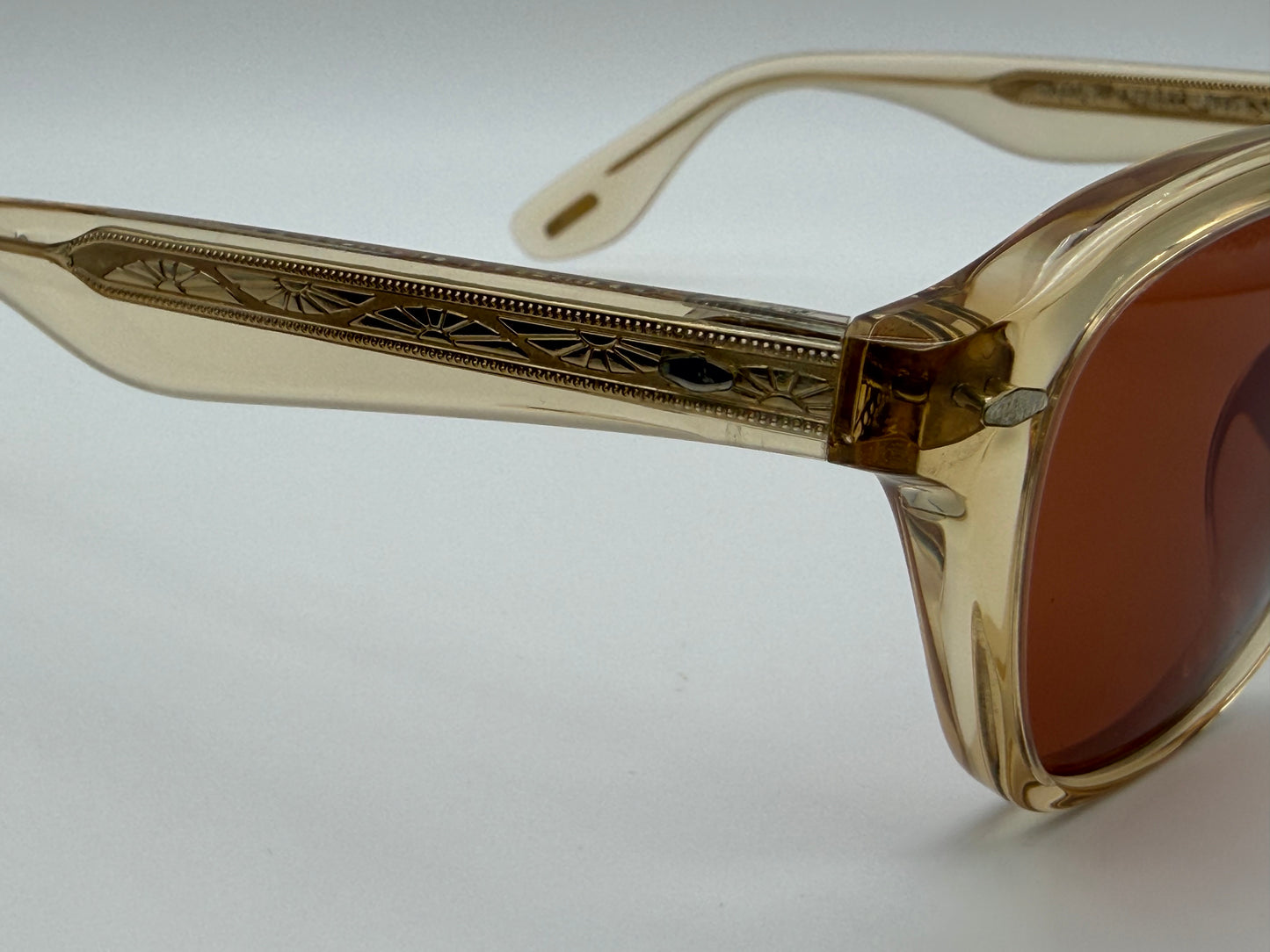 Oliver Peoples Peppe 48mm OV5517 SU 176653  Champagne / Persimmon Sunglasses Italy Preowned