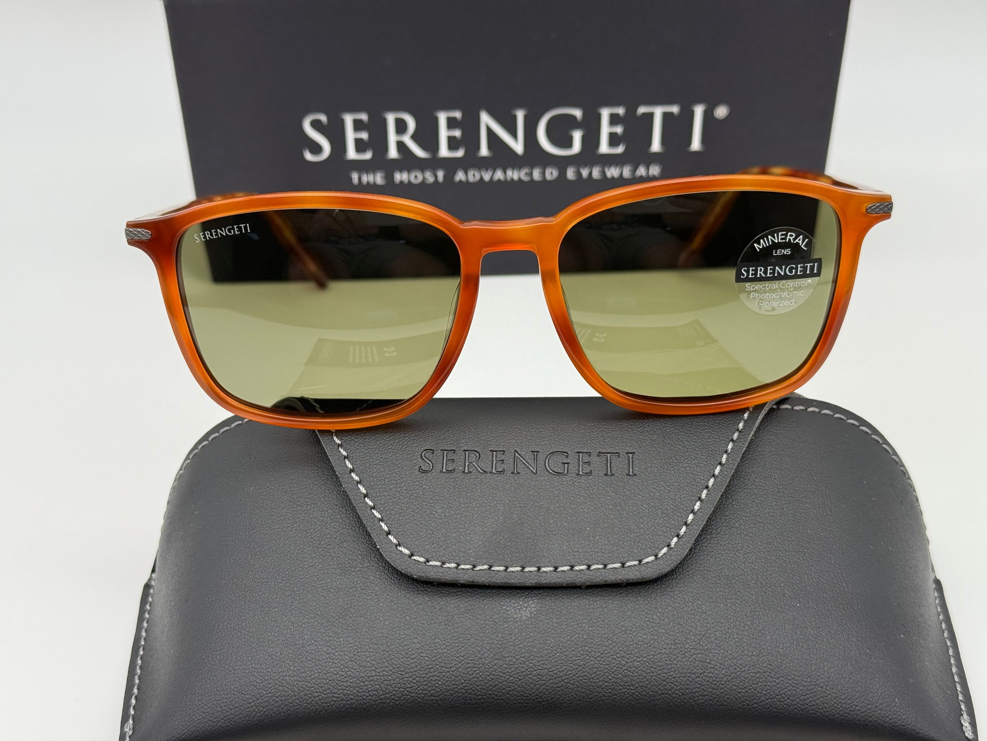 Serengeti Lenwood 57mm Shiny Caramel Polarized 555nm mineral