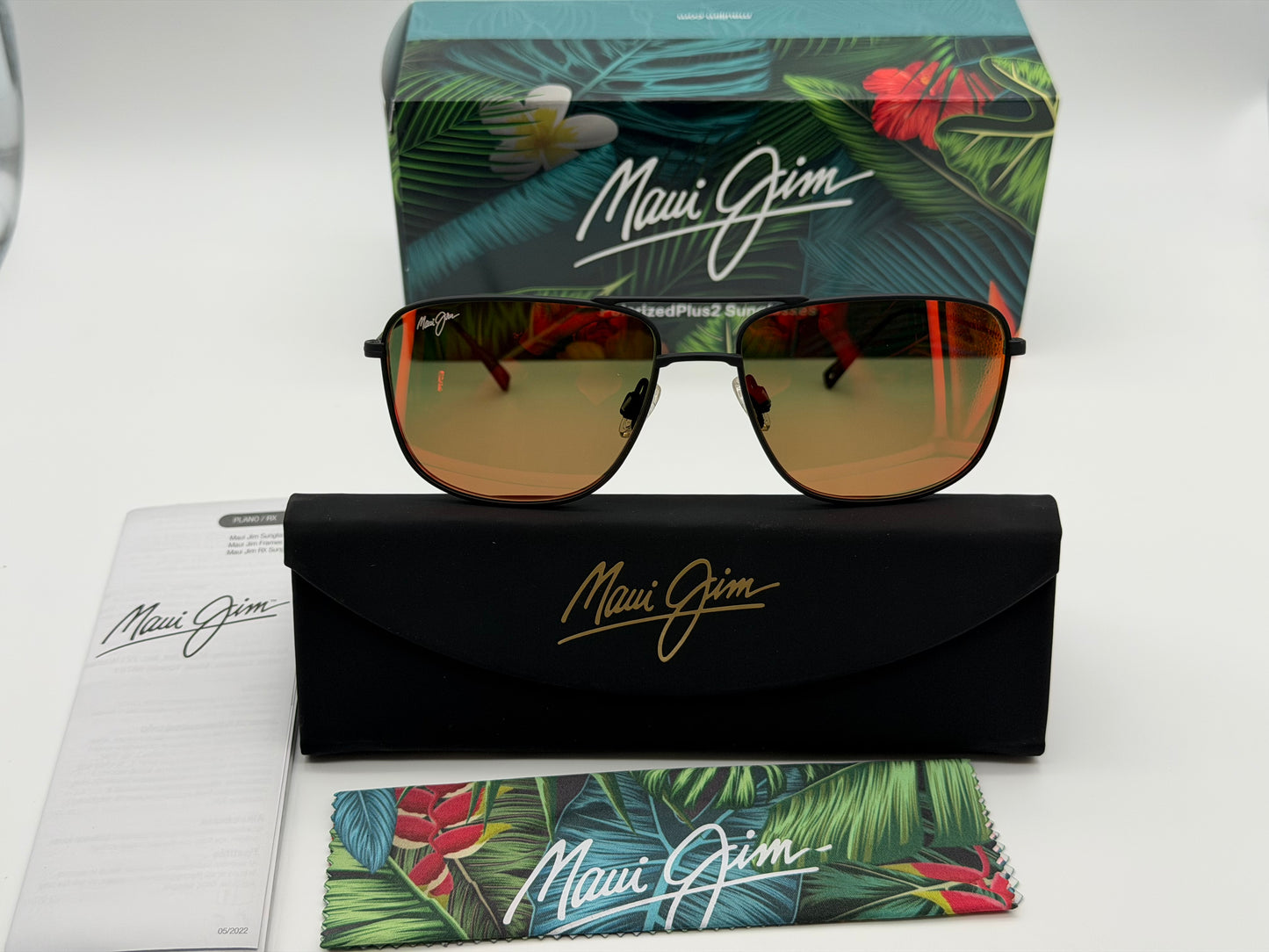 MauiJim Mikioi 56mm Hawaii Lava / Matte Black MJ887s Titanium Japan NEW