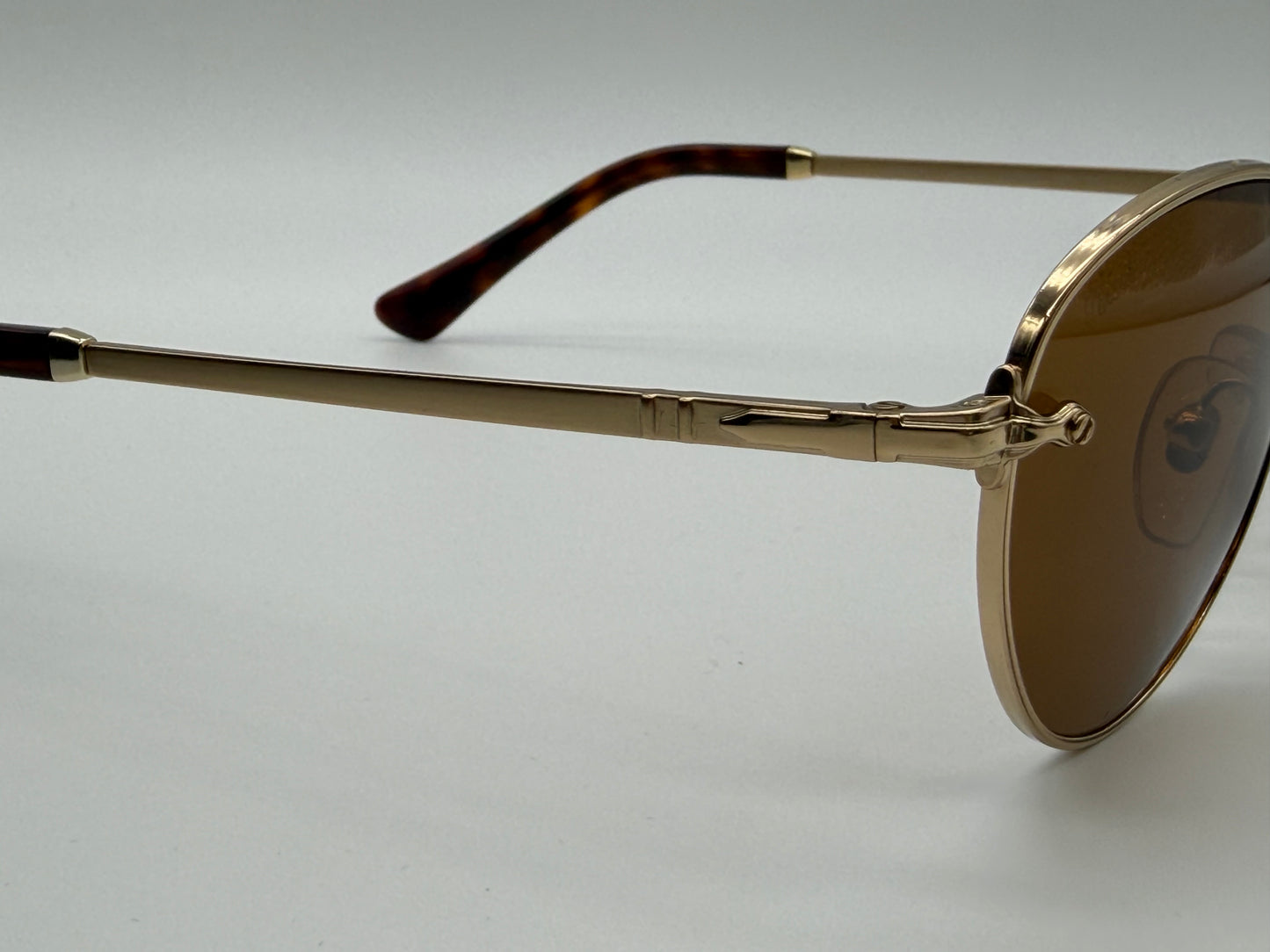 Persol PO 2491 49mm 1142 33 Gold / Brown Crystal Itlay NEW