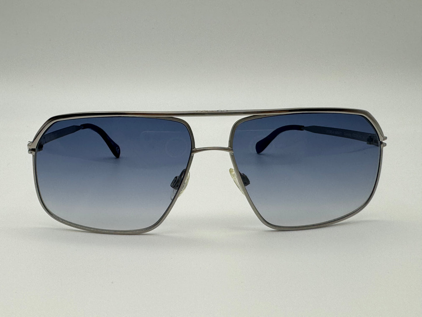 Oliver Peoples Connolly 61mm OV 1085 5054/11 Blue Lens Silver Frames 25th Anniversary Case Preowned