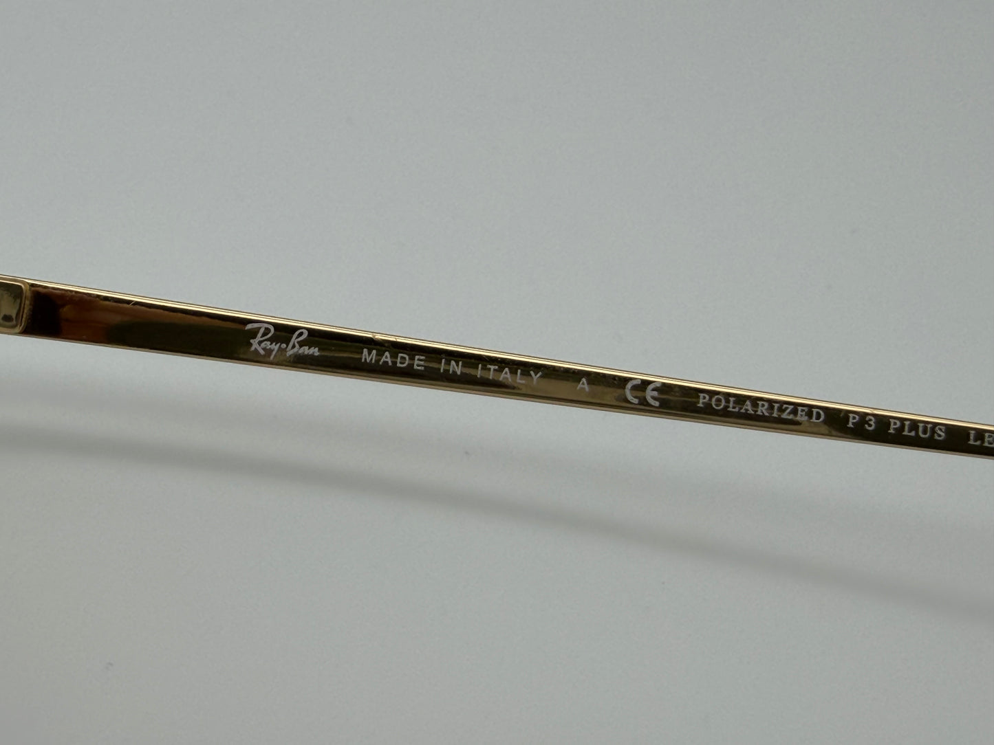 Ray-Ban Aviator Ultra Titanium Limited Edition RB 8029 K 18K Gold / Gold Mirror P 3 Plus lens 040K / N3 Italy Preowned