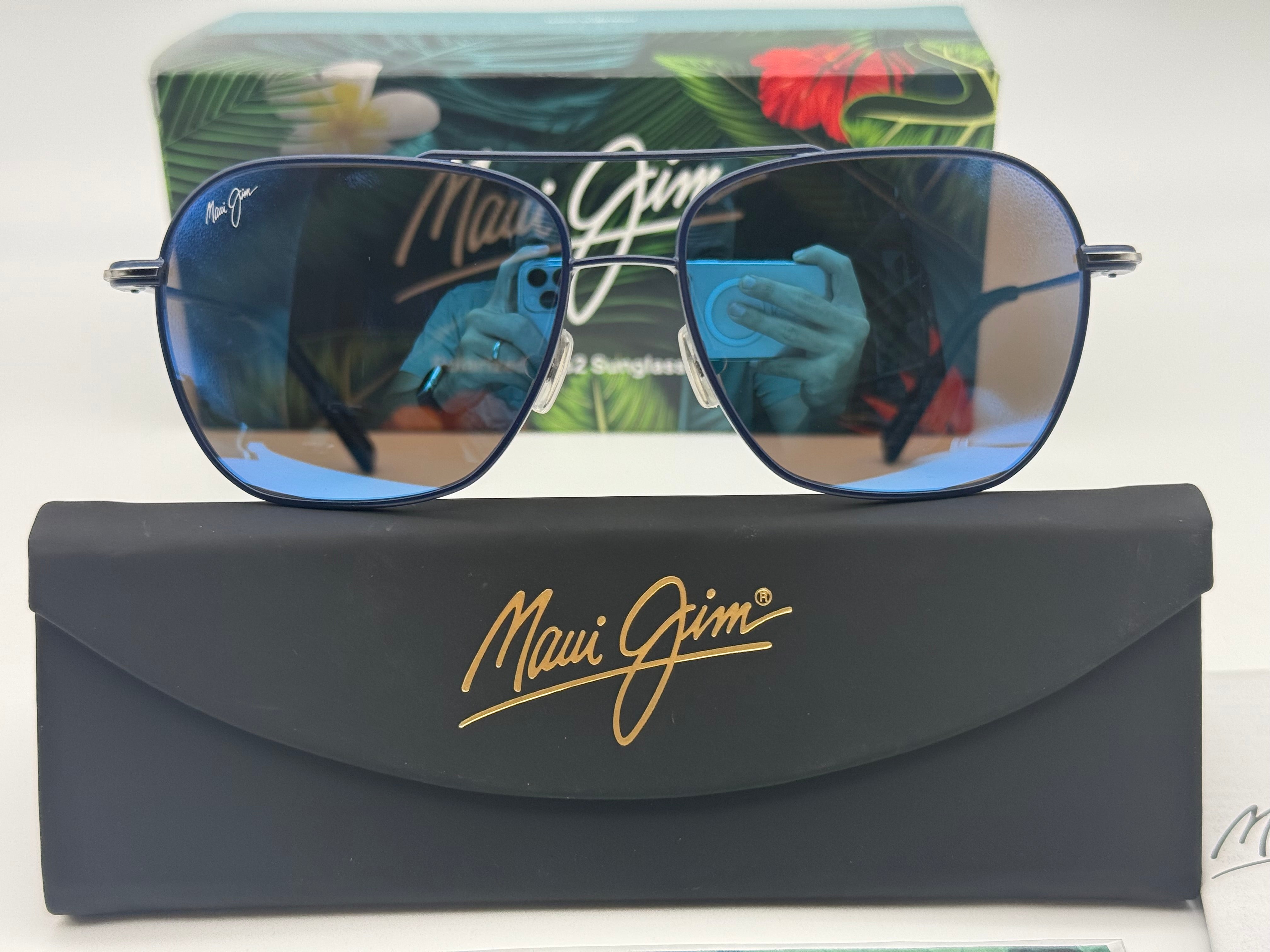 Maui Jim Mano 57mm Dark Navy w/ Silver Stripe / Blue Hawaii