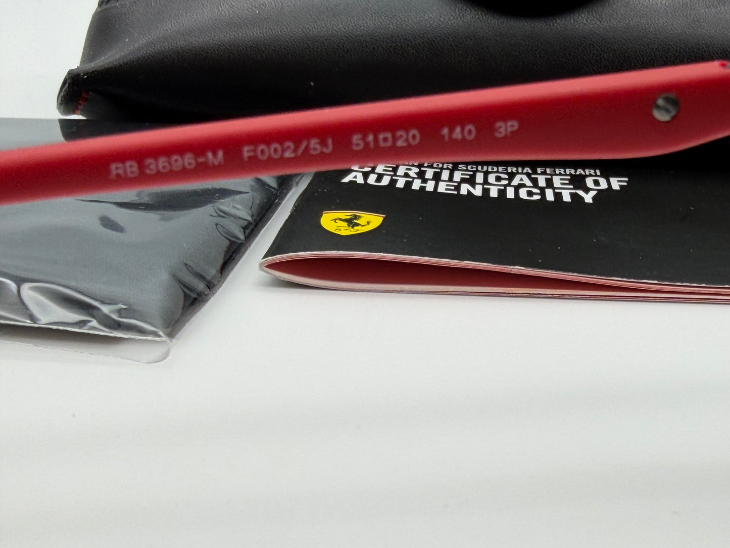 Ray-Ban RB 3696 51mm Ferrari Matte black / red - Polarized Gray mirror gradient F0025J Italy NEW