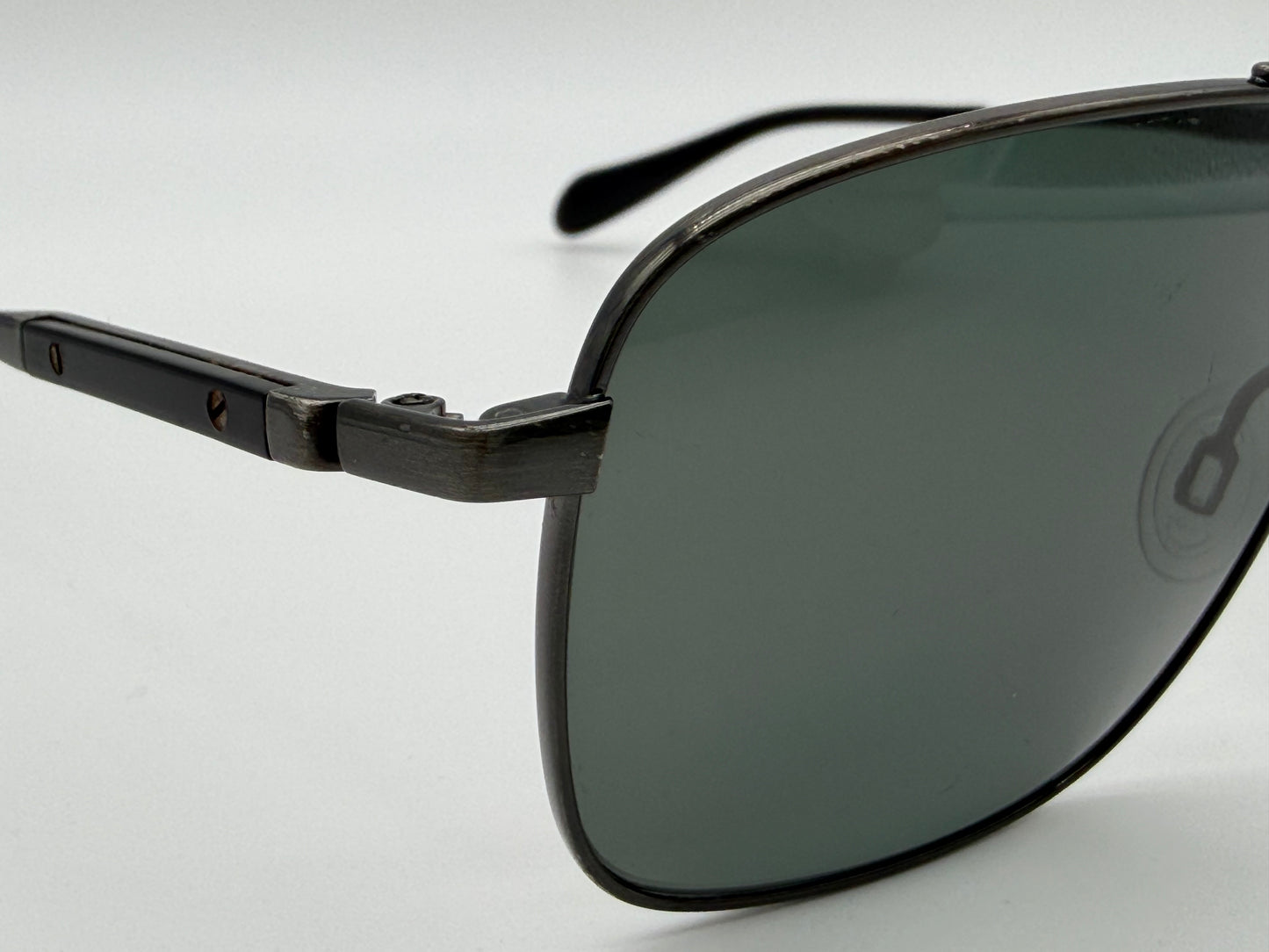 Oliver Peoples Linford 56mm Midnight Express Polarized / Antique Gold OV 1097 5095 / N5 Preowned