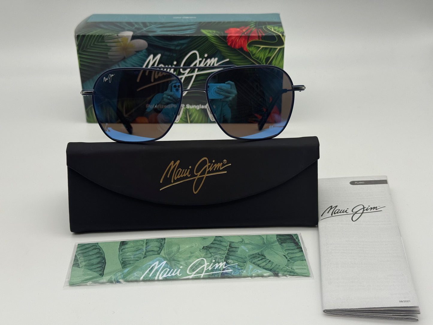 Maui Jim Mano 57mm Dark Navy w/ Silver Stripe / Blue Hawaii Polarized Glass Lens Italy NEW