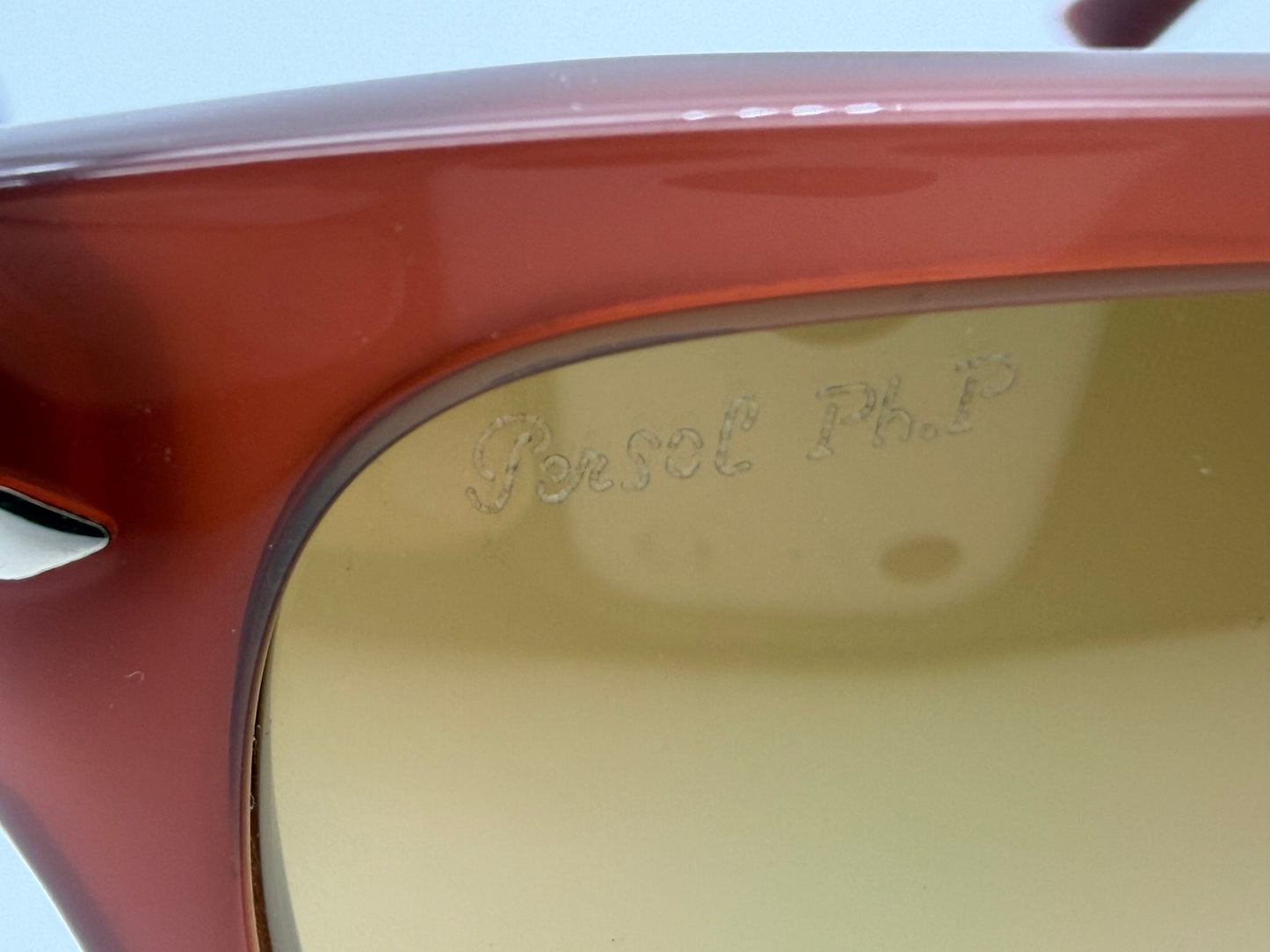 Persol Film Noir Edition Detective PO 3027 s 1002 / B1 Matte Opal Red / Photochromic Polarized Brown Preowned