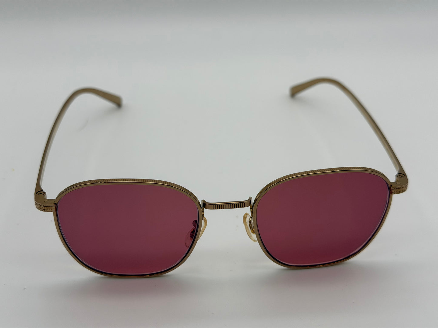 Oliver Peoples Rynn 49mm Gold Titanium / Magenta Photochromic Crystal Japan OV 1329 ST Preowned