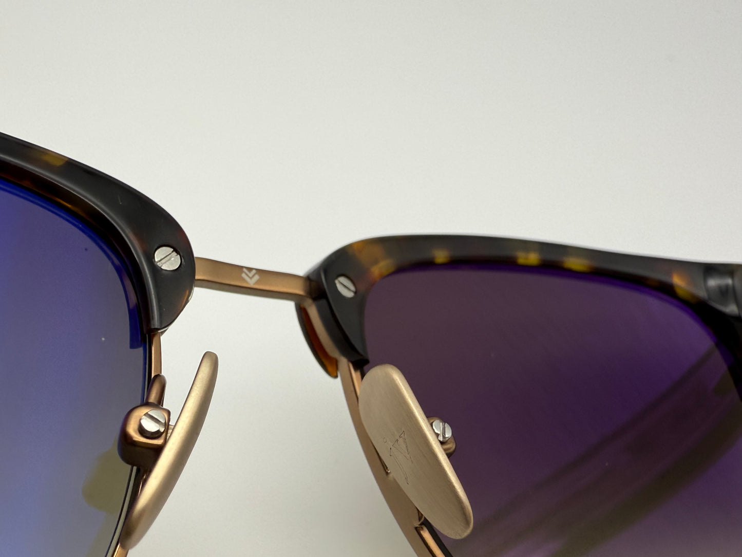 John Varvatos Browline 52mm Havana / Brown Gradient 52mm Japan Open Box