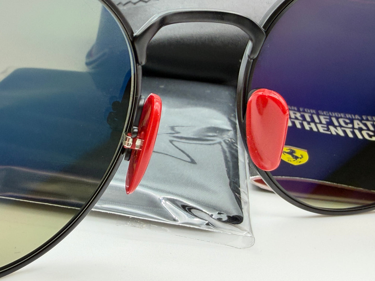 Ray-Ban RB 3696 51mm Ferrari Matte black / red - Polarized Gray mirror gradient F0025J Italy NEW