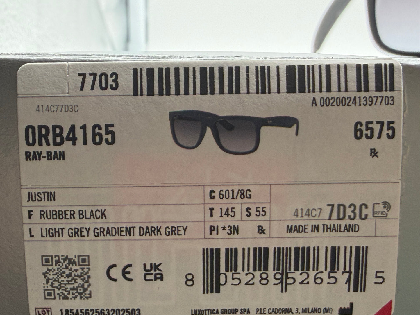 Ray-Ban Justin 54mm Rubber Black / Light Gray Gradient Dark Gray RB 4165 601 / 8G NEW