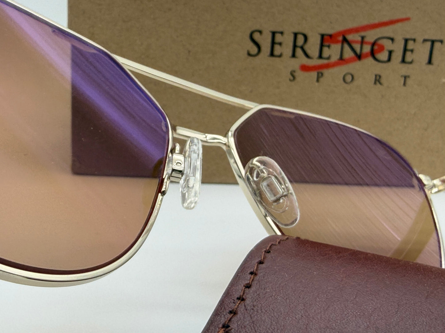 Serengeti Odell 56mm Shiny Light Gold / Saturn Drivers Polarized SS 555001 Itlay NEW