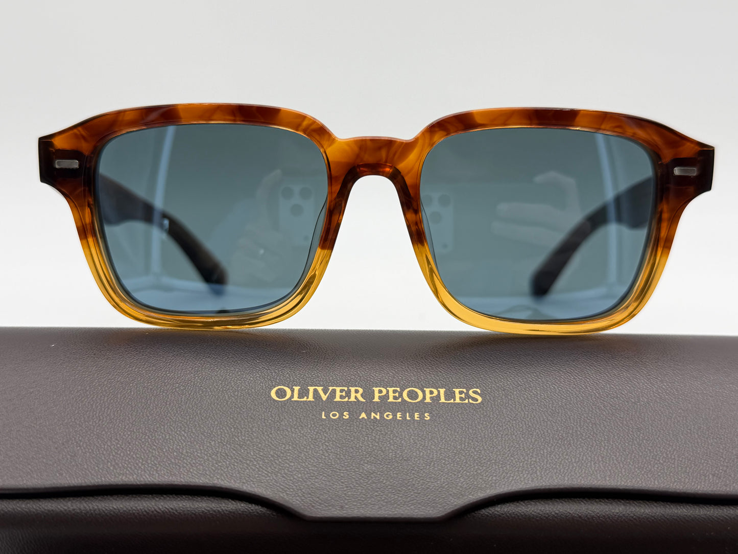 Oliver Peoples Errisson 51mm OV 5562SU  lDark Amber Gradient / Regal Blue 1754W5 Japan