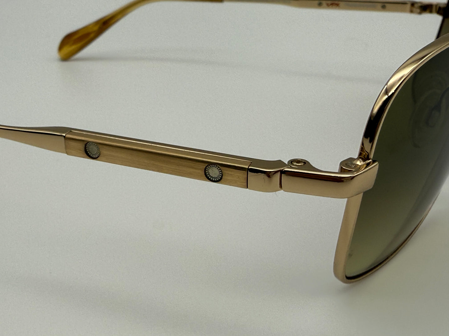 Oliver Peoples Sanford 57mm OV 1130 S Gold / Chrome Amber Photochromic 5132 / 85 Japan Missing Box