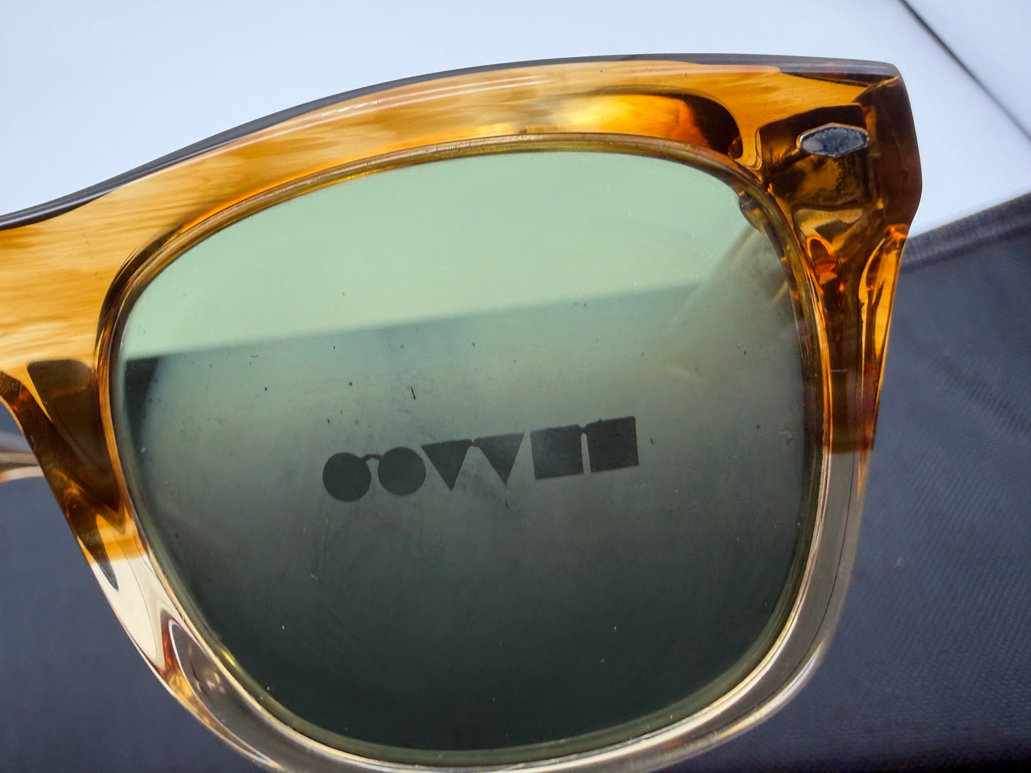 Oliver Peoples Mr. Brunello 50mm Honey VSB / Green CO V5497SU 167452 Italy Preowned