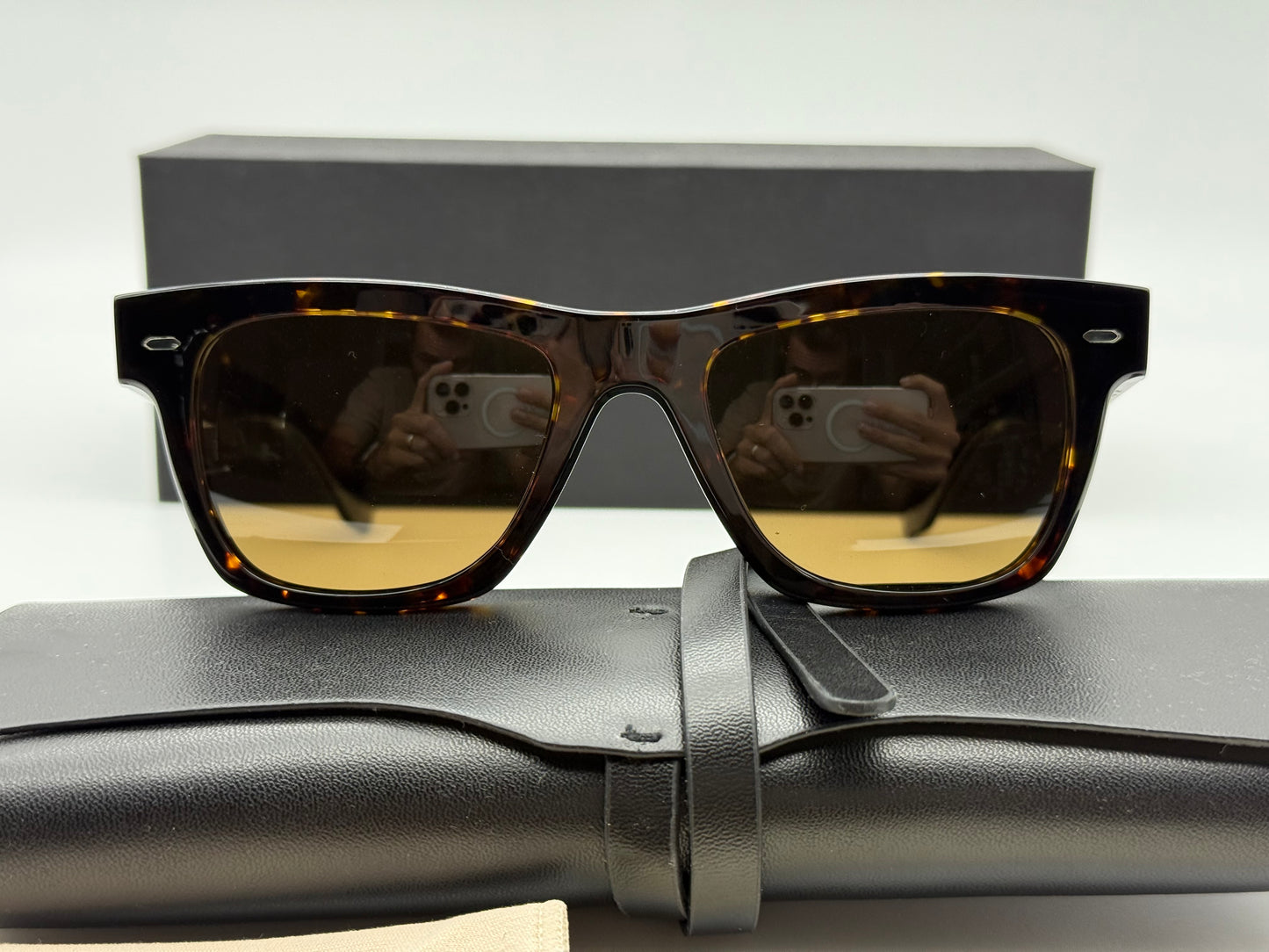 Oliver Peoples N.04 OV 5552 SU  Only Collection 174157 Atago Tortoise True Brown Polarized Glass Japan NEW