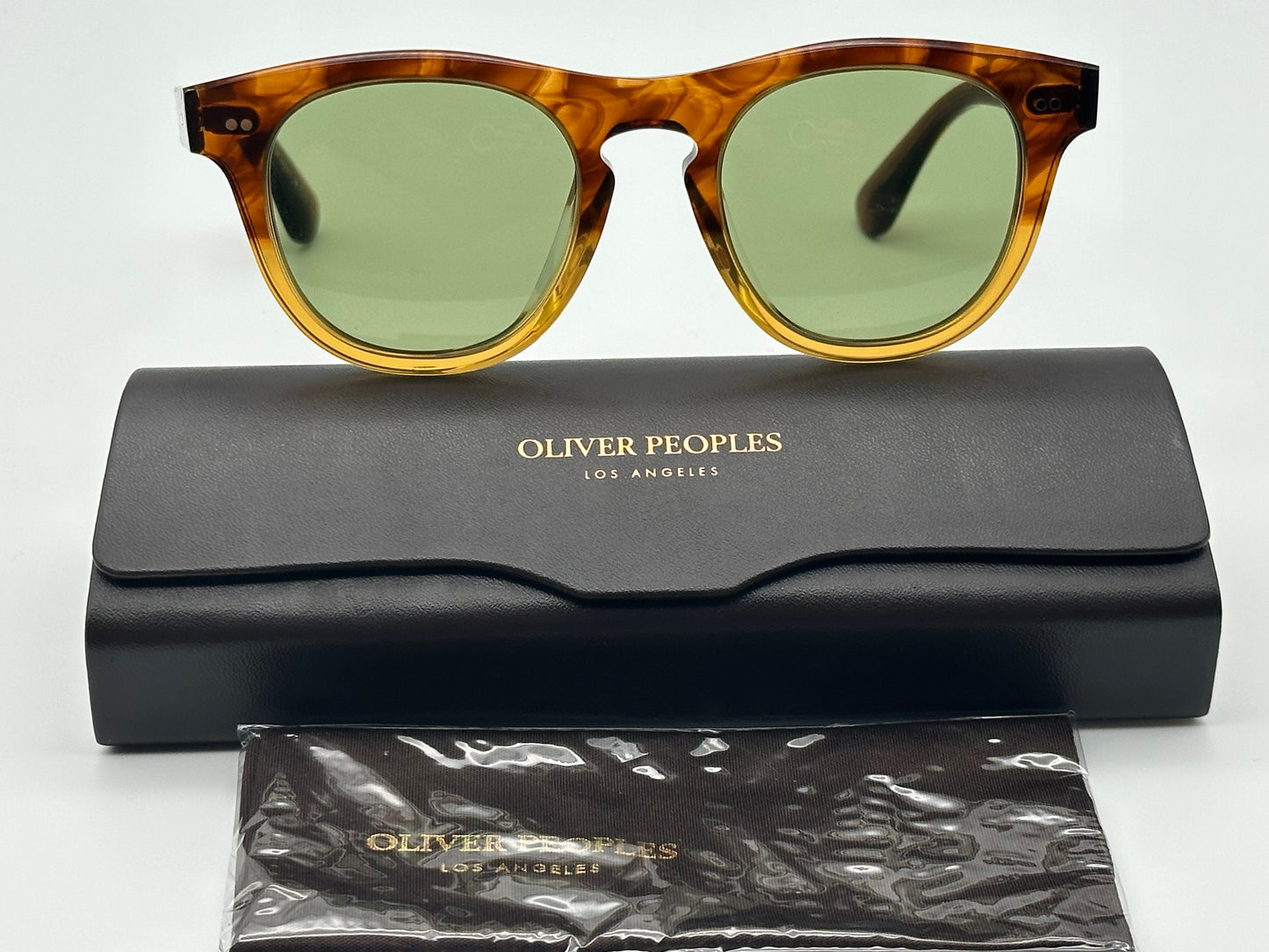 Oliver Peoples Rorke OV 5509 SU 49mm 175452 Dark Amber Gradient Green C Sunglasses Japan
