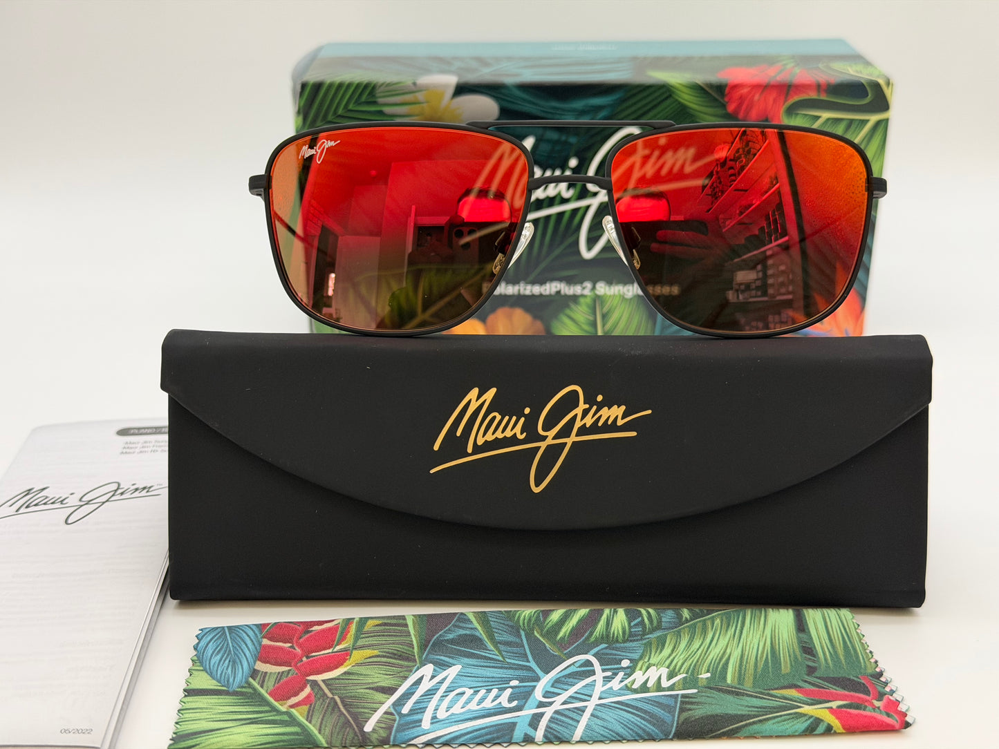 MauiJim Mikioi 56mm Hawaii Lava / Matte Black MJ887s Titanium Japan NEW