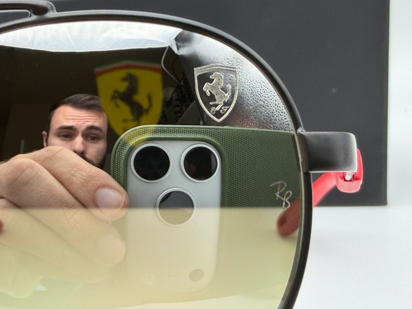 Ray-Ban RB 3696 51mm Ferrari Matte black / red - Polarized Gray mirror gradient F0025J Italy NEW