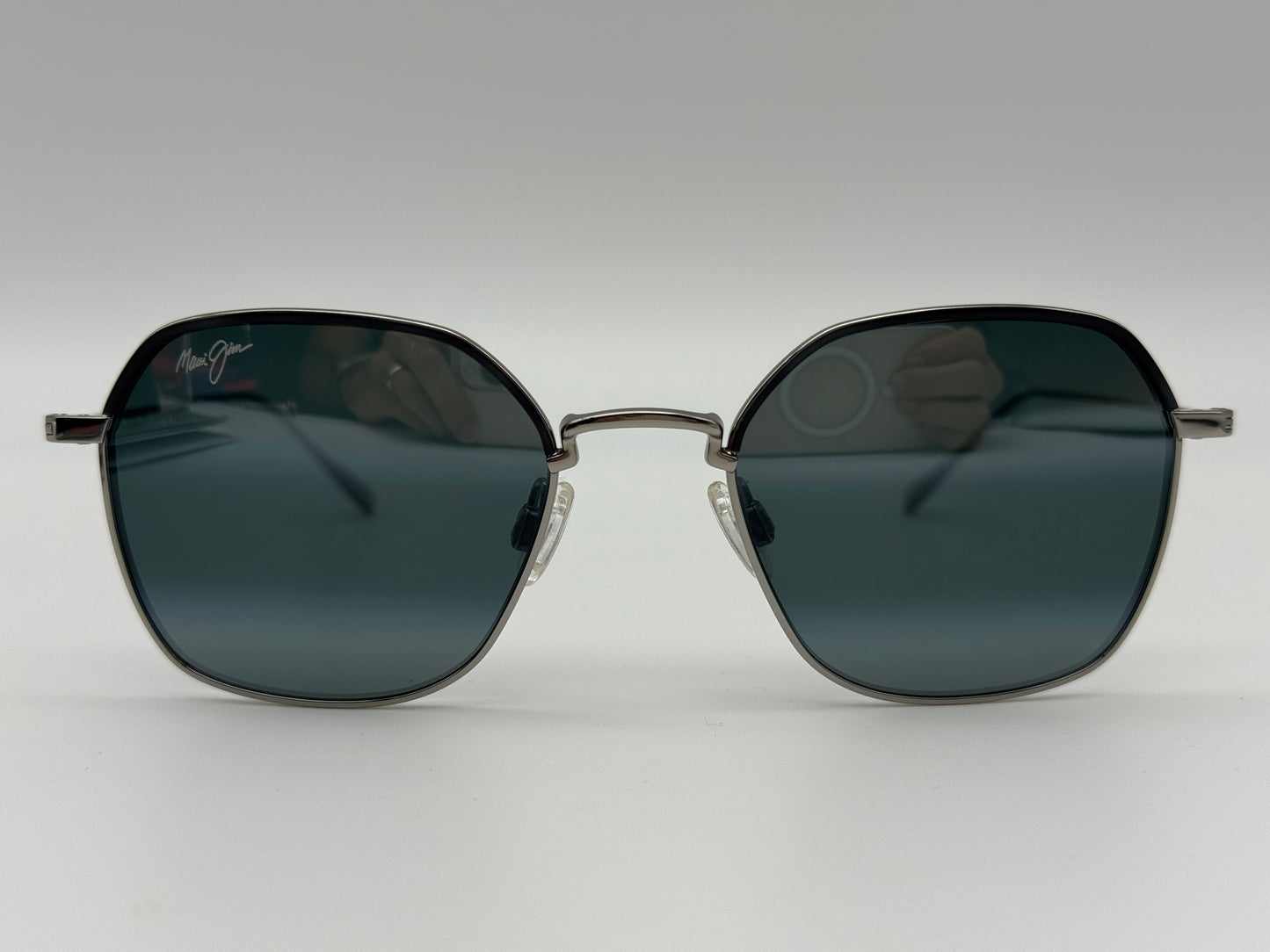 Maui-Jim Moon Doggy 52mm Titanium Maui Brilliant Silver : Neutral Gray Bi Gradient Polarized Japan NEW
