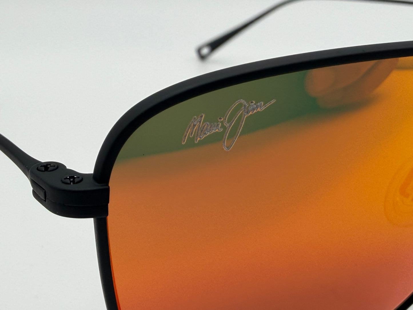 MauiJim Mikioi 56mm Hawaii Lava / Matte Black MJ887s Titanium Japan NEW