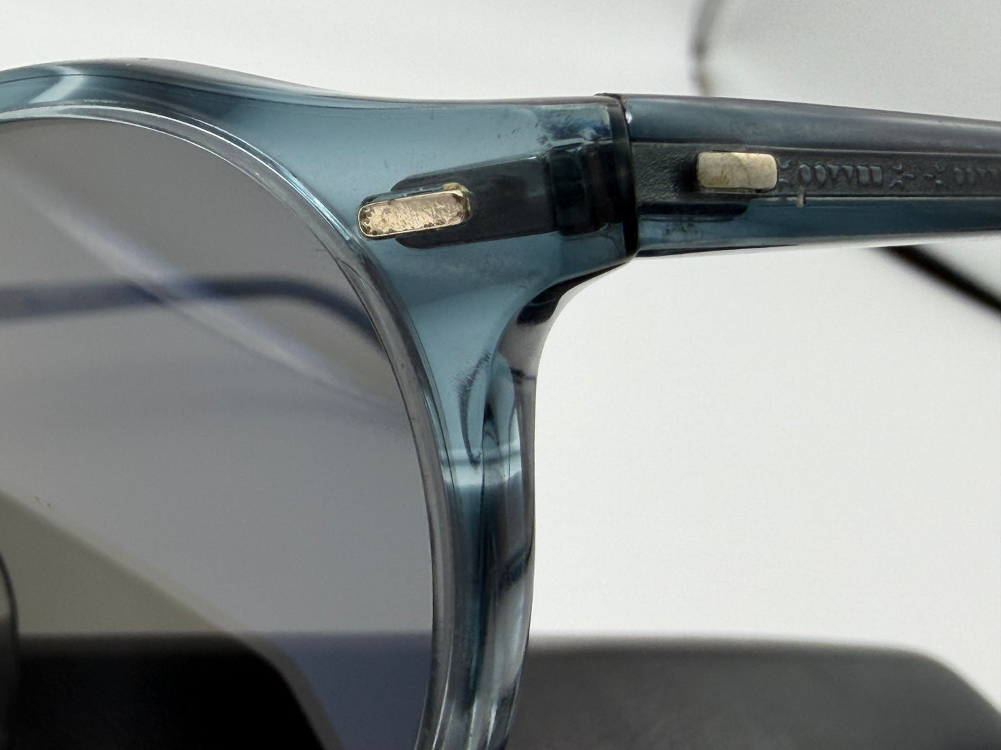 Oliver Peoples  Gregory Peck OV 5217 50mm Washed Lapis / Carbon Gray  Italy Preowned