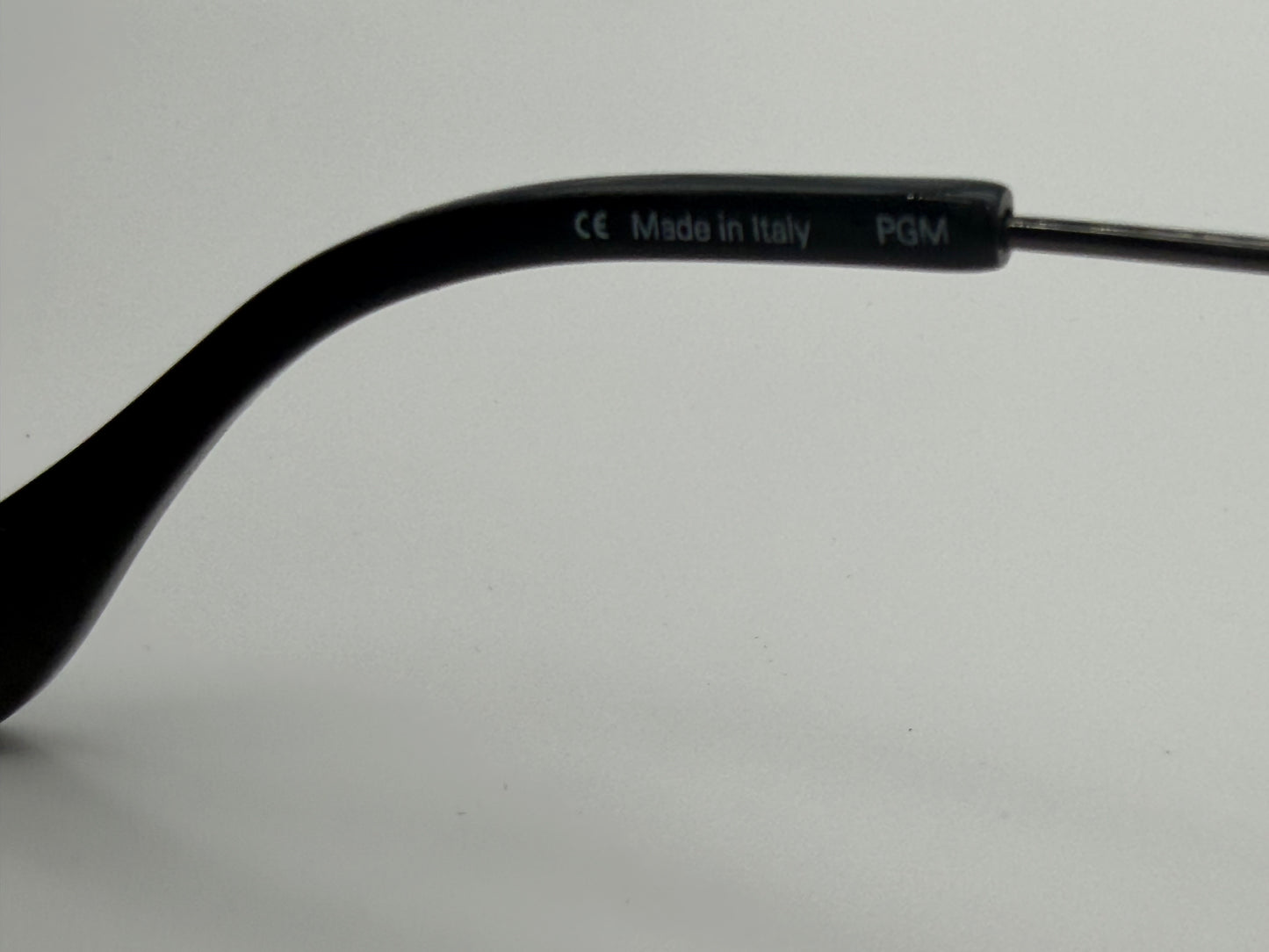 Serengeti Amboy 53mm  SS530001 Shiny Black/Mineral Photochromic Polarized 555nm Italy Open Box
