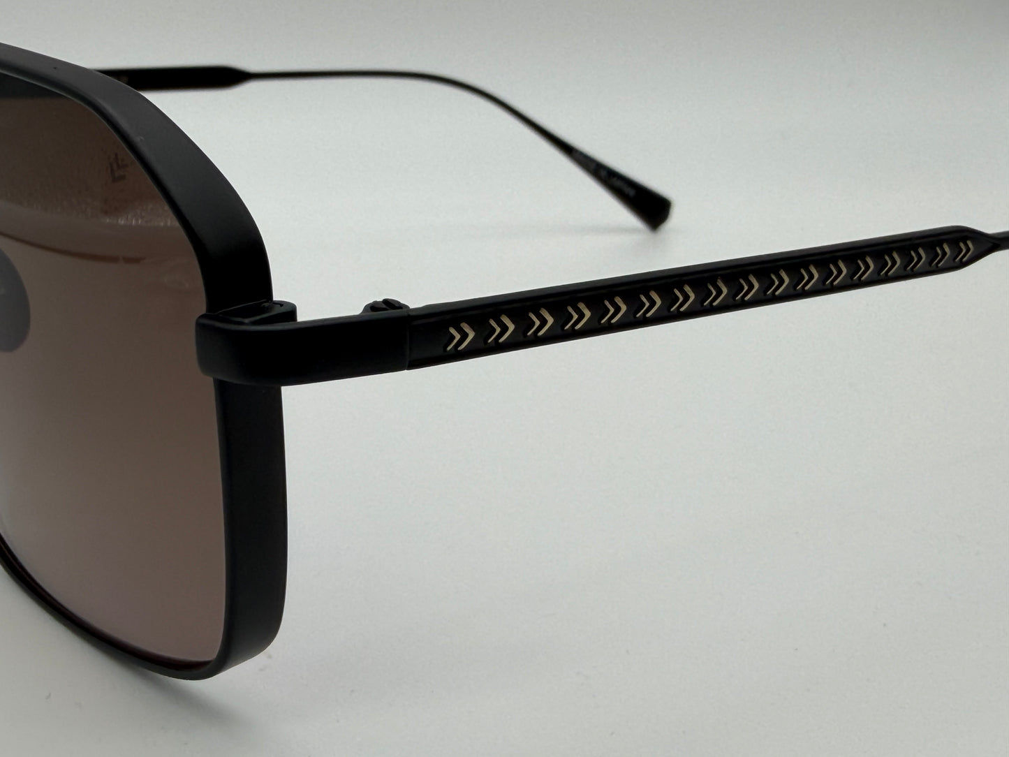 John Varvatos JV563 58mm Metal Matte Black / Brown Gradient Japan NEW
