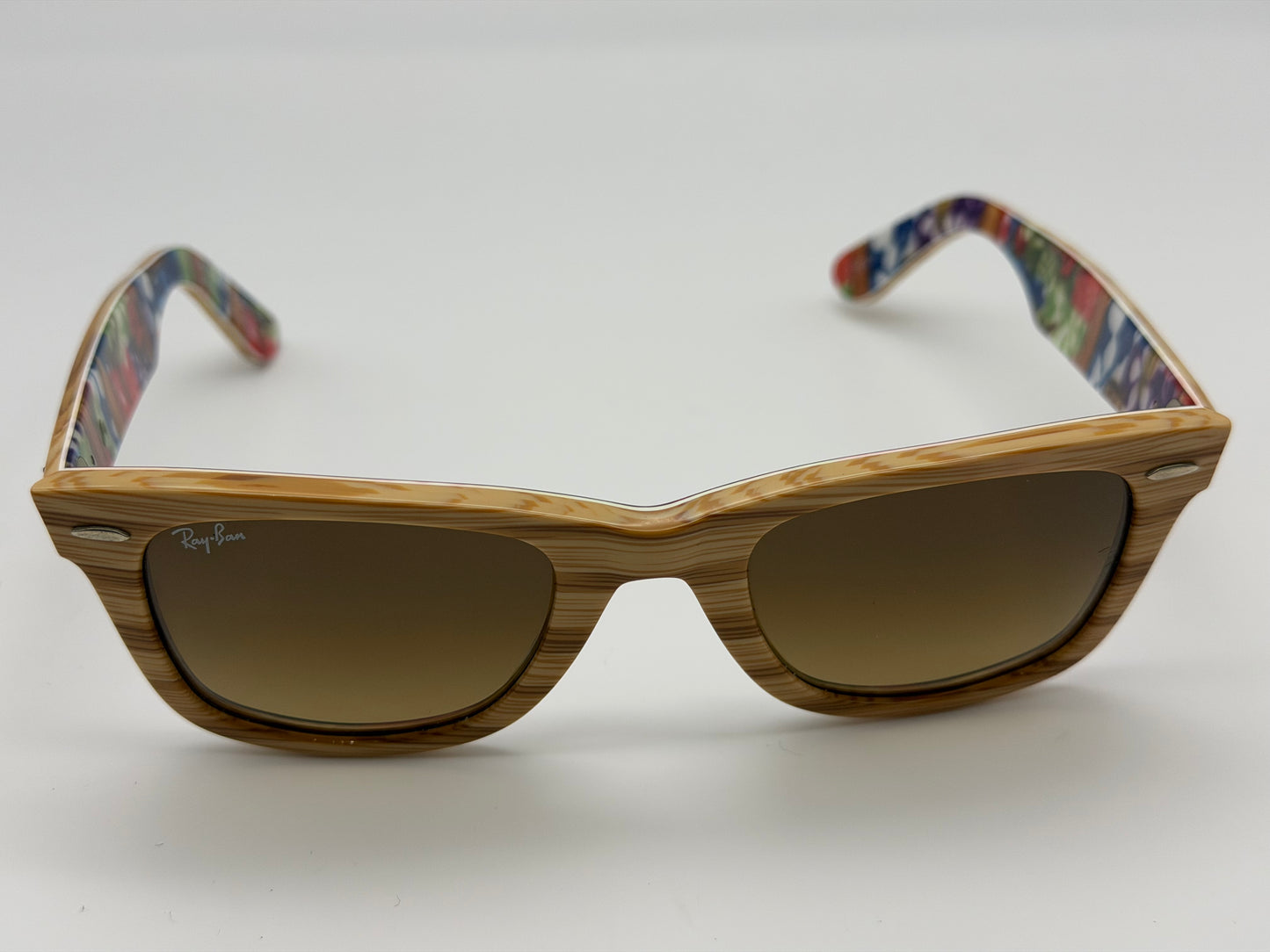 Ray-Ban Original Wayfarer 50mm RB 2140 1138/85 Light Wood On Surf/Brown Gradient Preowned