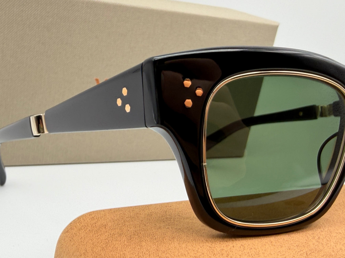 Mr. Leight GO S 48mm Black 12K Gold / Green Polarized Lens Japan Open Box